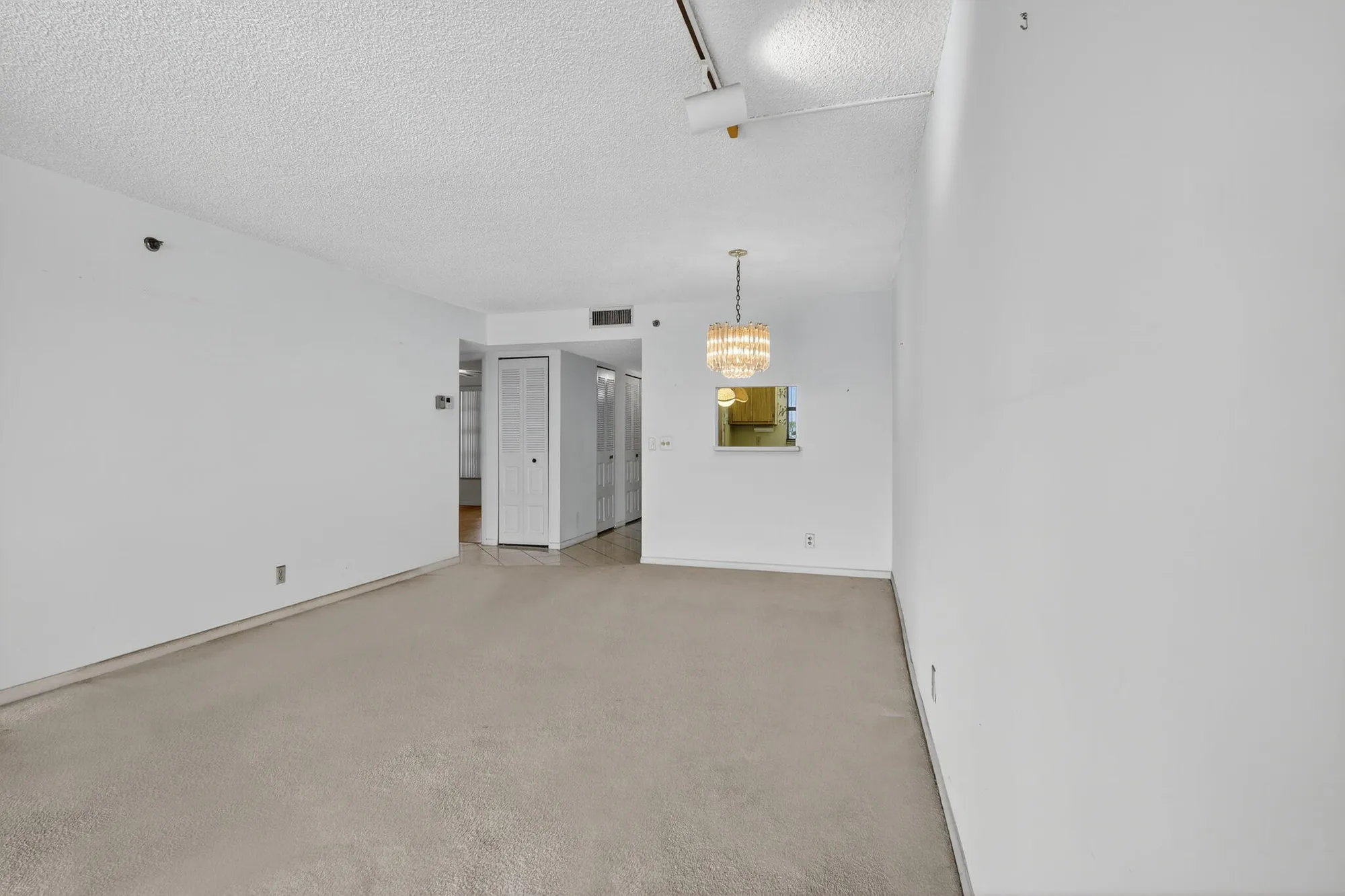 Property Slideshow image 7 of 58 | 4640 lucerne lakes blvd 503, Lake Worth, FL, 33467