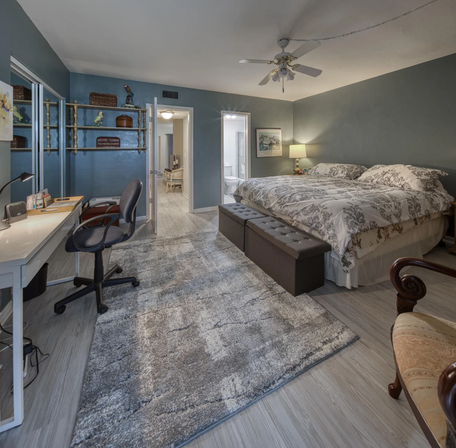 Property Slideshow image 5 of 21 | 2960 lake osborne dr 206, Lake Worth Beach, FL, 33461