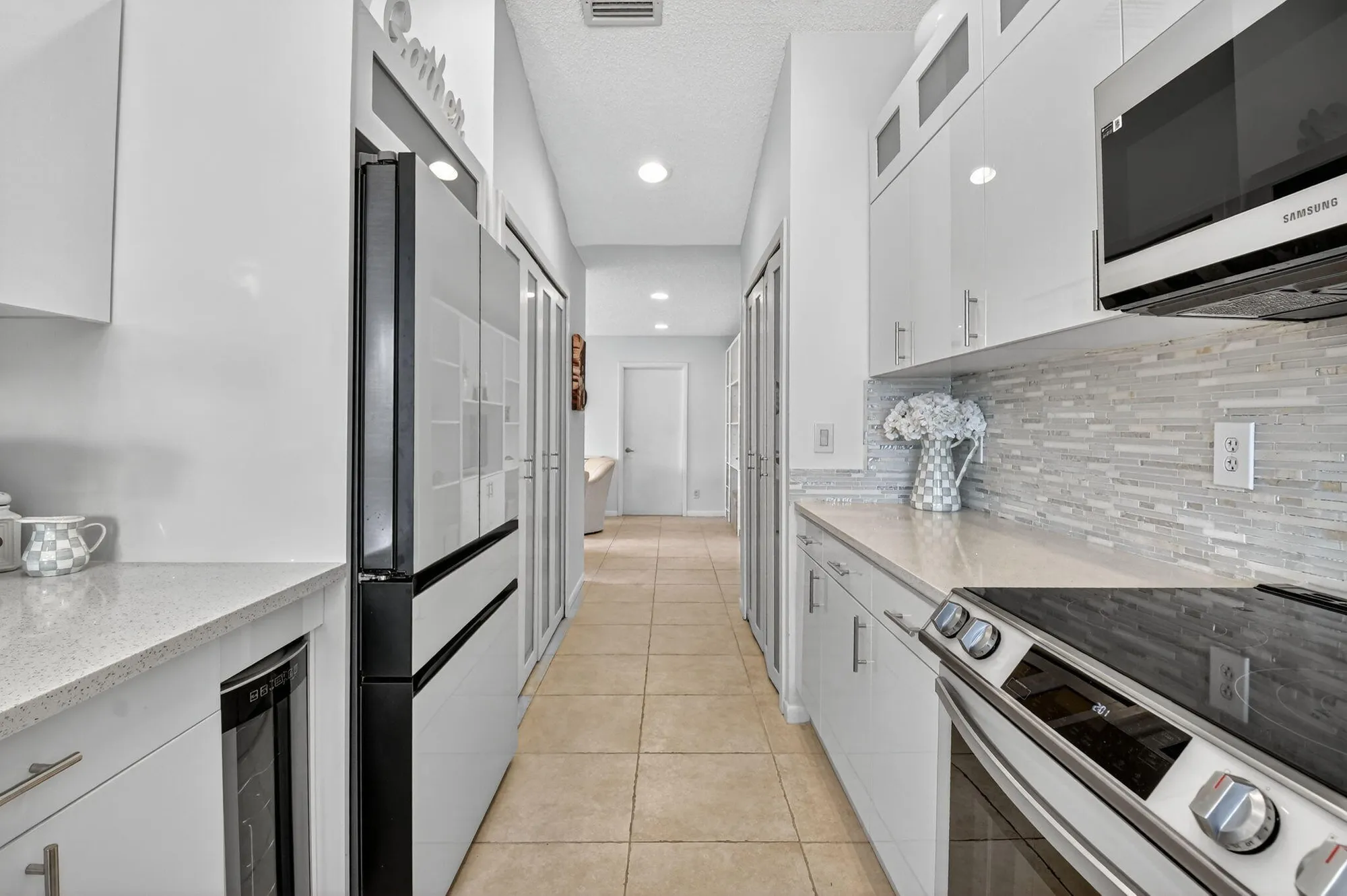 Property Slideshow image 20 of 80 | 7182 le chalet blvd, Boynton Beach, FL, 33472