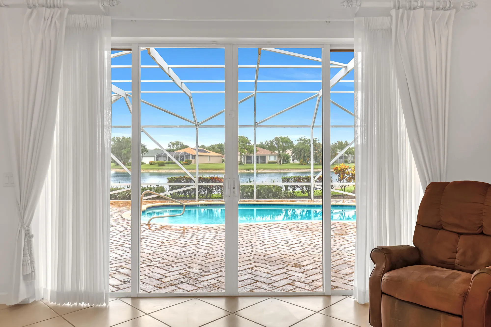 Property Slideshow image 18 of 89 | 9466 lantern bay cir, West Palm Beach, FL, 33411