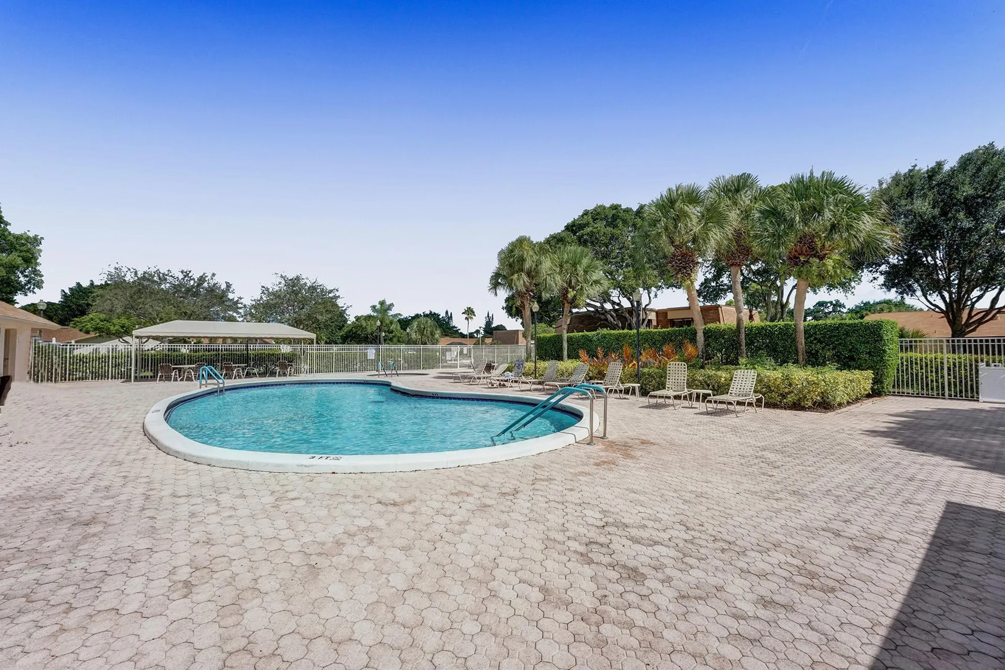 Property Slideshow image 42 of 49 | 818 nw 26th ave, Delray Beach, FL, 33445