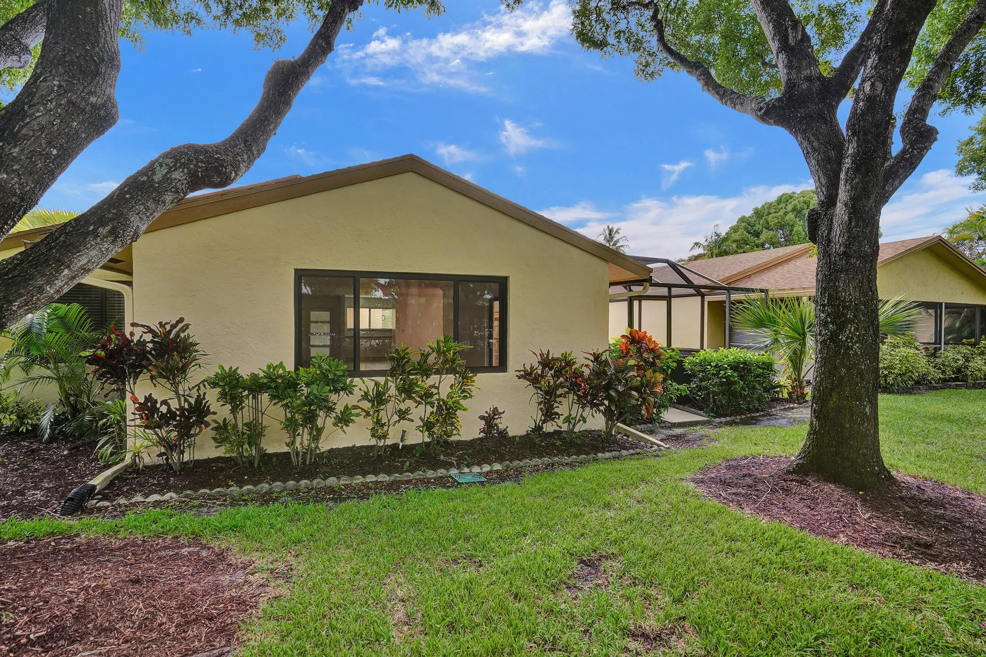 Property Slideshow image 32 of 49 | 818 nw 26th ave, Delray Beach, FL, 33445