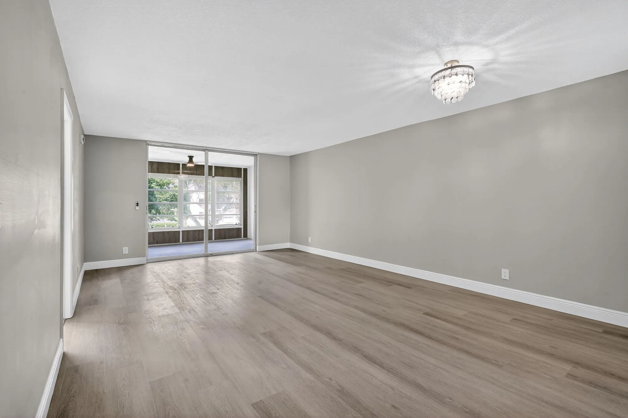 Property Slideshow image 9 of 32 | 14527 bonaire blvd 309, Delray Beach, FL, 33446