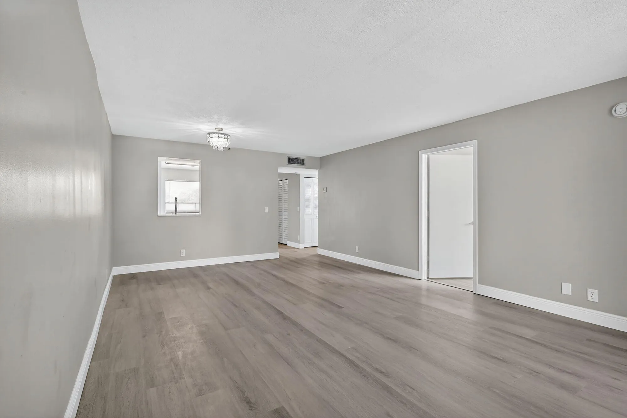 Property Slideshow image 11 of 32 | 14527 bonaire blvd 309, Delray Beach, FL, 33446