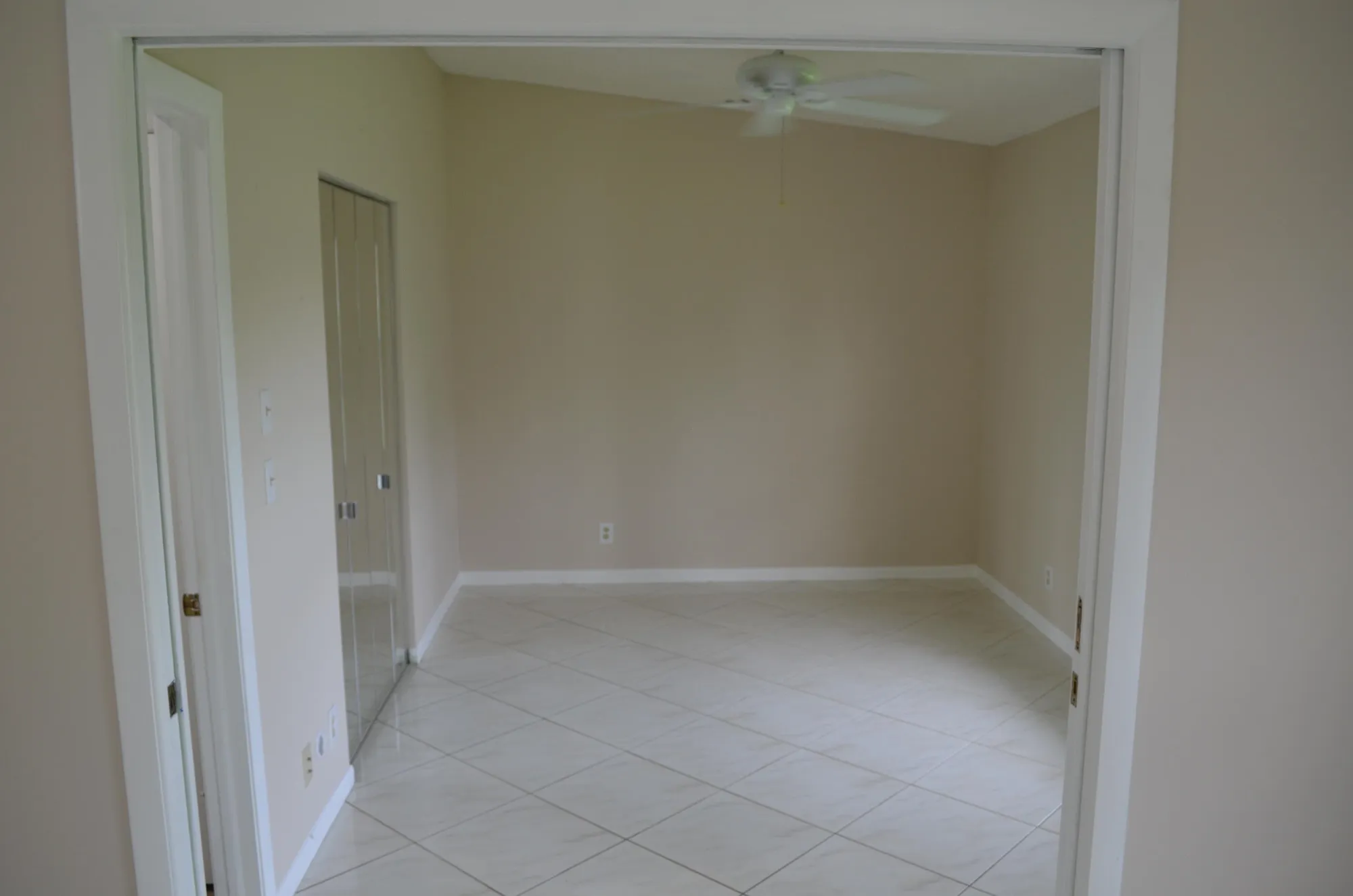 Property Slideshow image 15 of 85 | 15704 philodendron cir, Delray Beach, FL, 33484