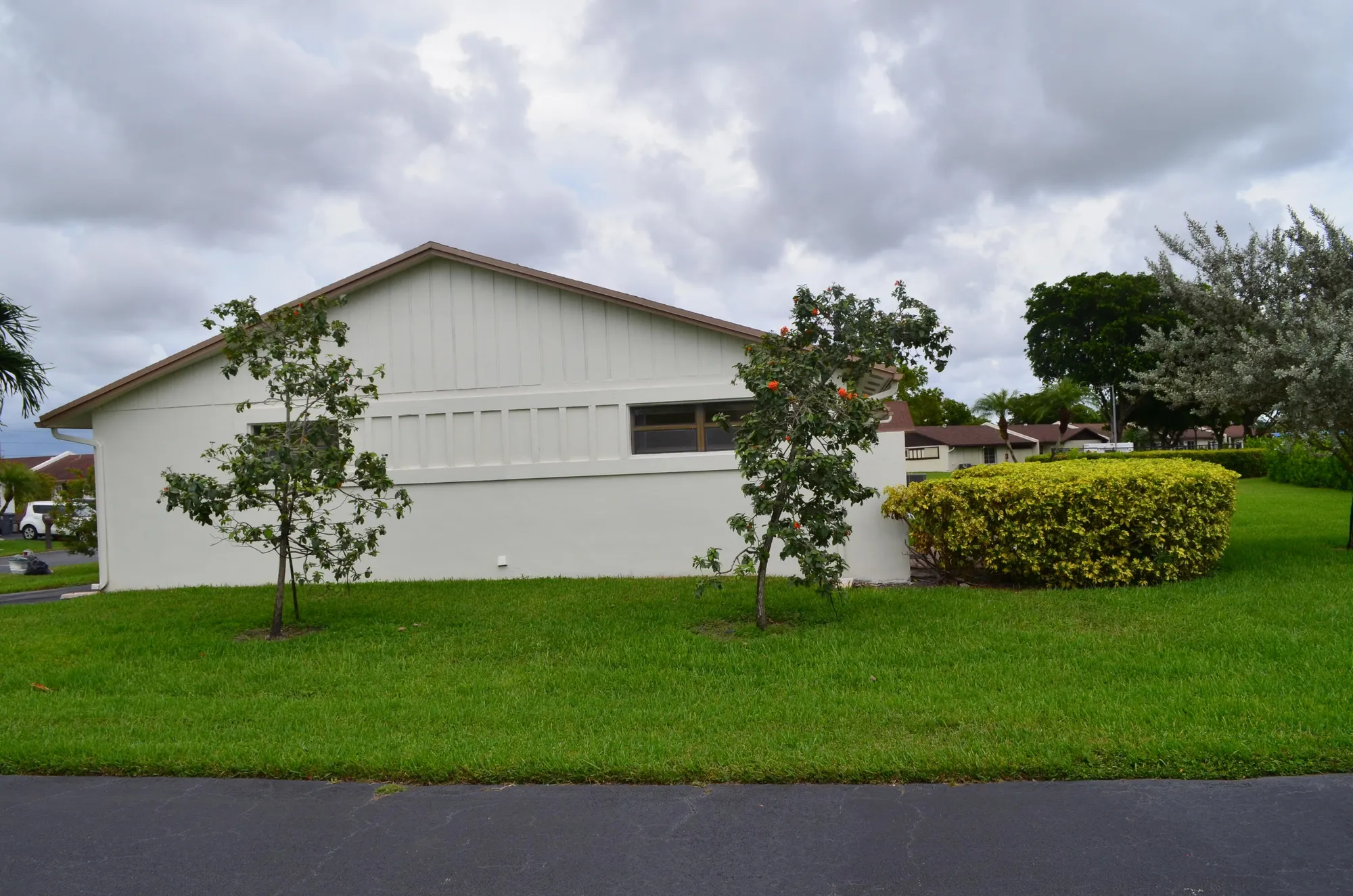 Property Slideshow image 30 of 85 | 15704 philodendron cir, Delray Beach, FL, 33484