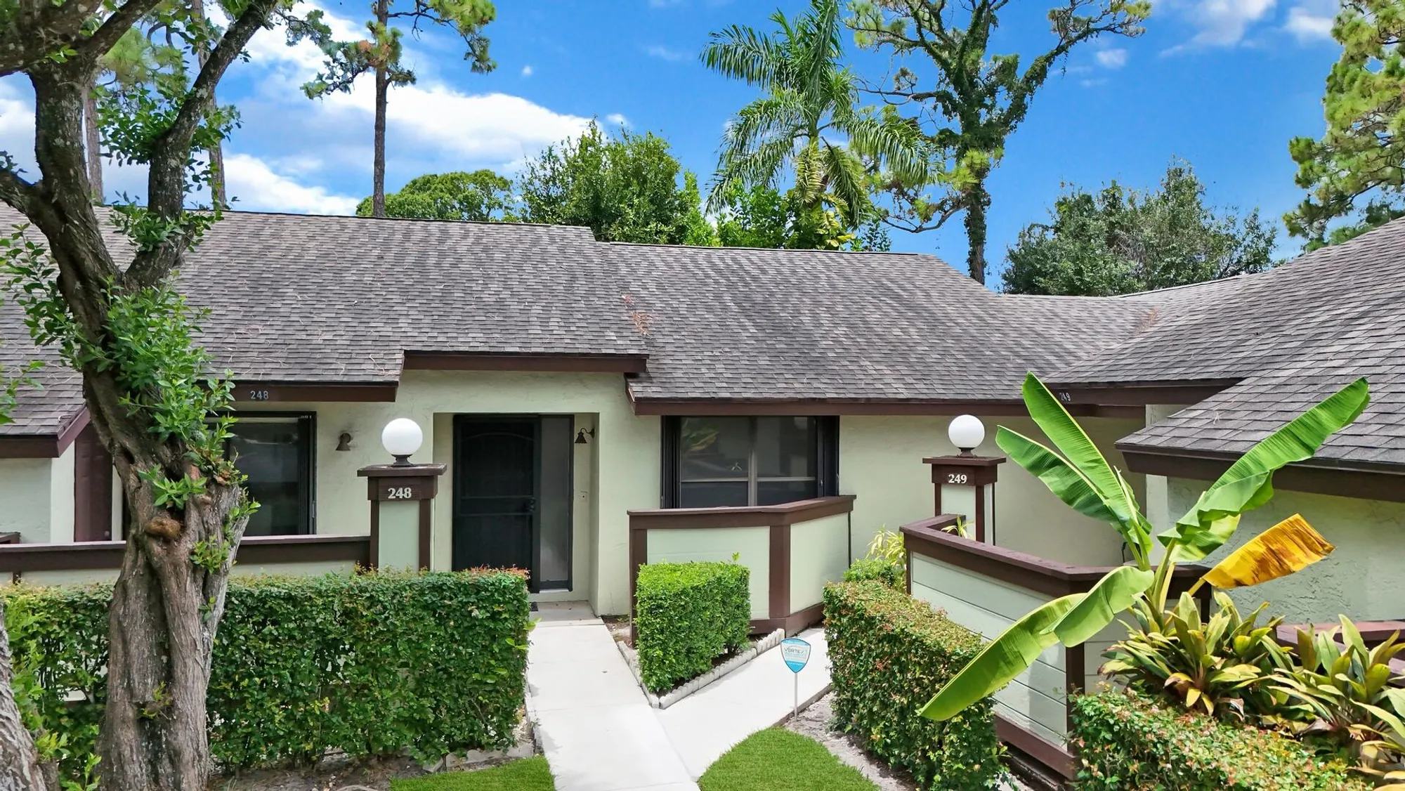 Property Slideshow image 1 of 29 | 248 brandywine ct, Royal Palm Beach, FL, 33411