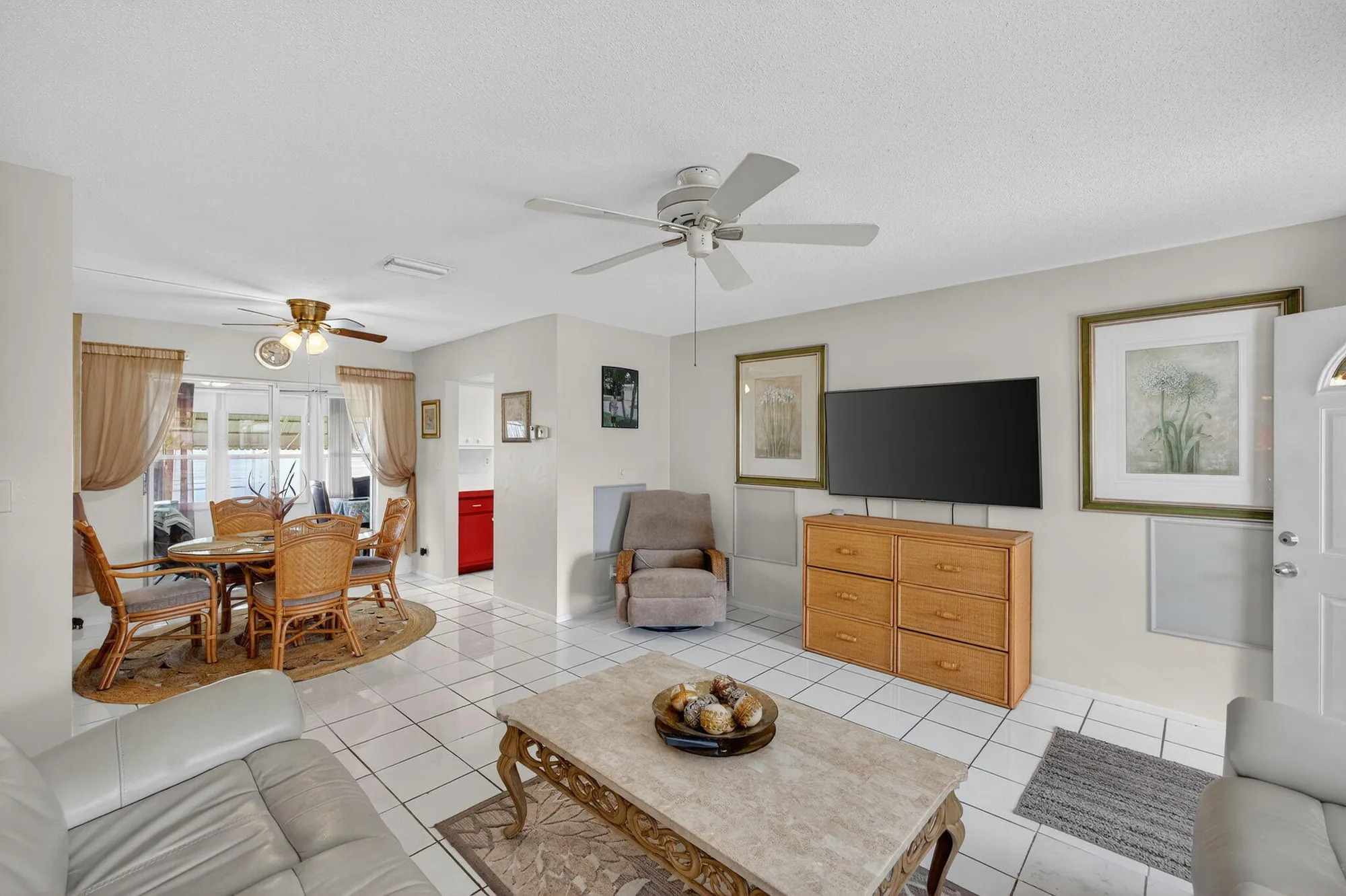 Property Slideshow image 10 of 46 | 3051 nw 1st dr, Pompano Beach, FL, 33064
