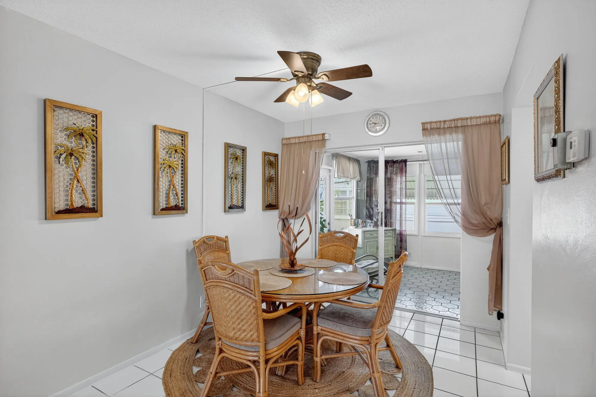 Property Slideshow image 14 of 46 | 3051 nw 1st dr, Pompano Beach, FL, 33064