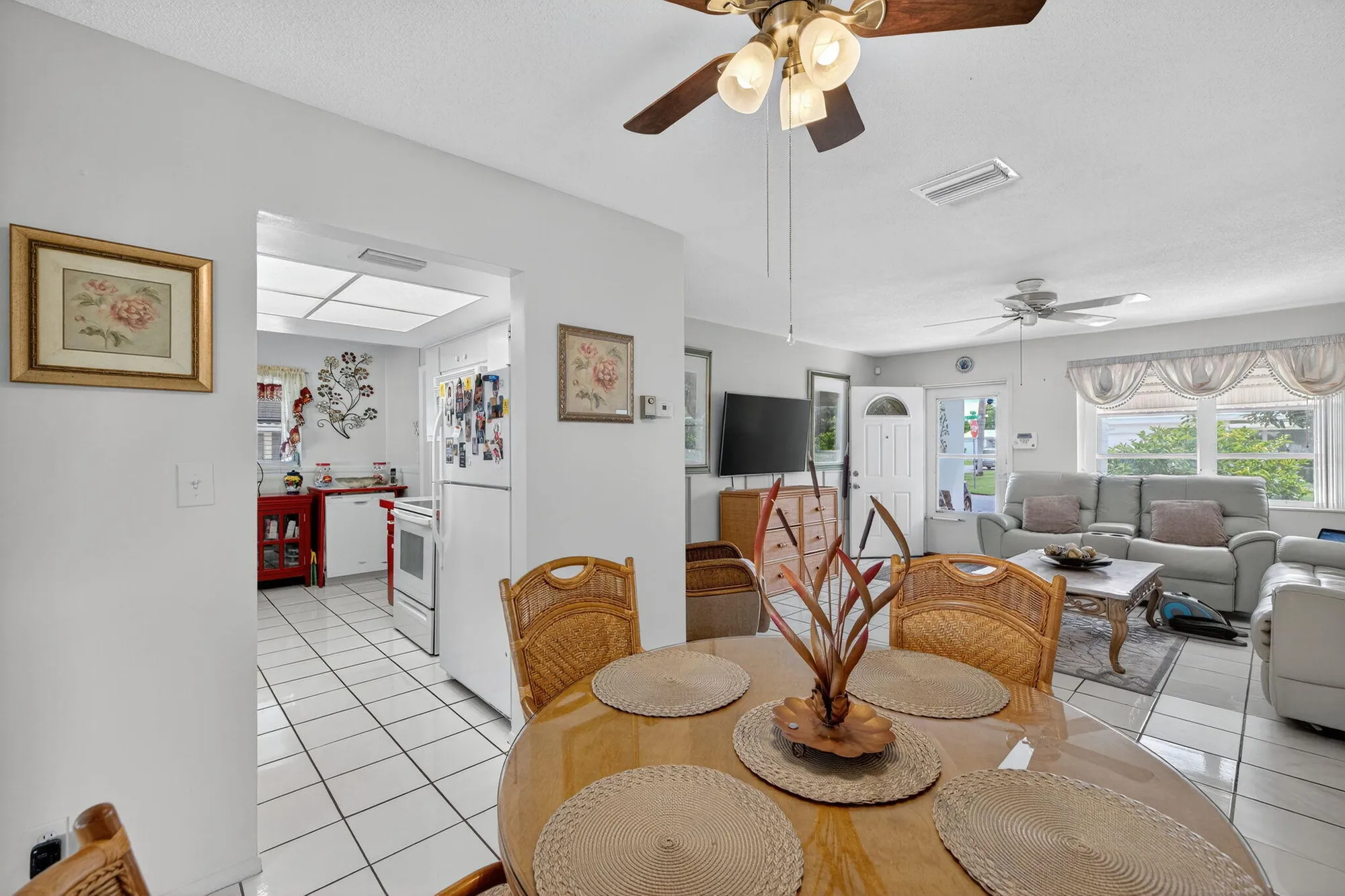 Property Slideshow image 16 of 46 | 3051 nw 1st dr, Pompano Beach, FL, 33064