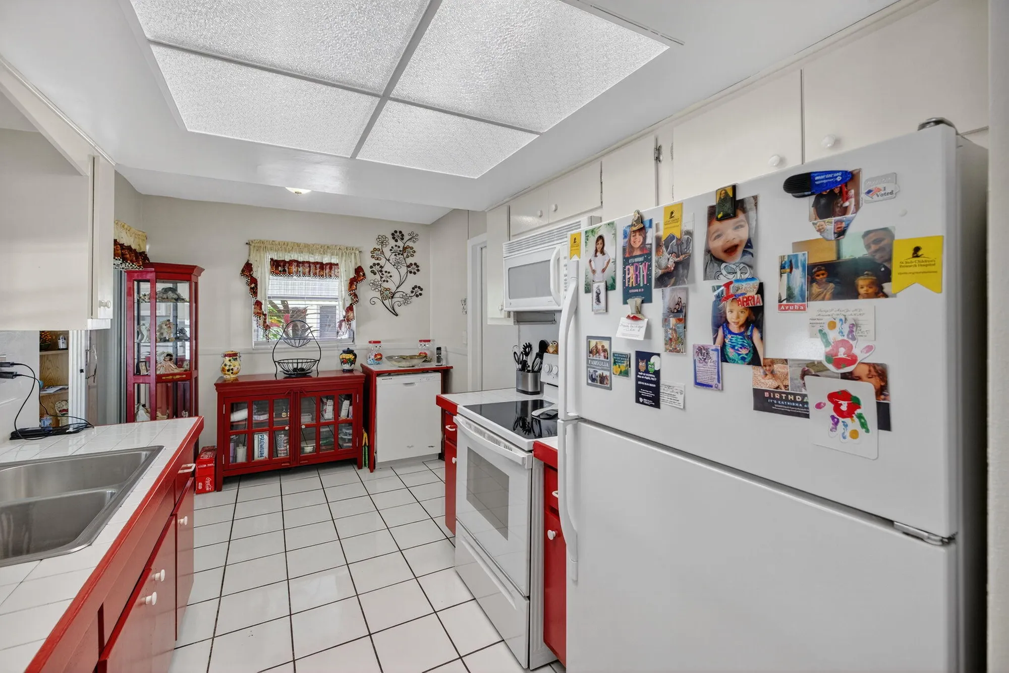 Property Slideshow image 20 of 46 | 3051 nw 1st dr, Pompano Beach, FL, 33064