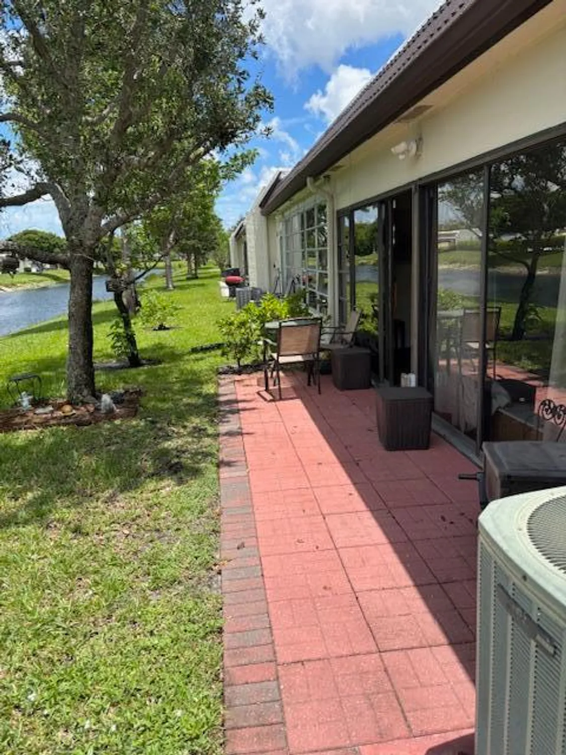 Property Slideshow image 33 of 35 | 143 lake susan dr, West Palm Beach, FL, 33411