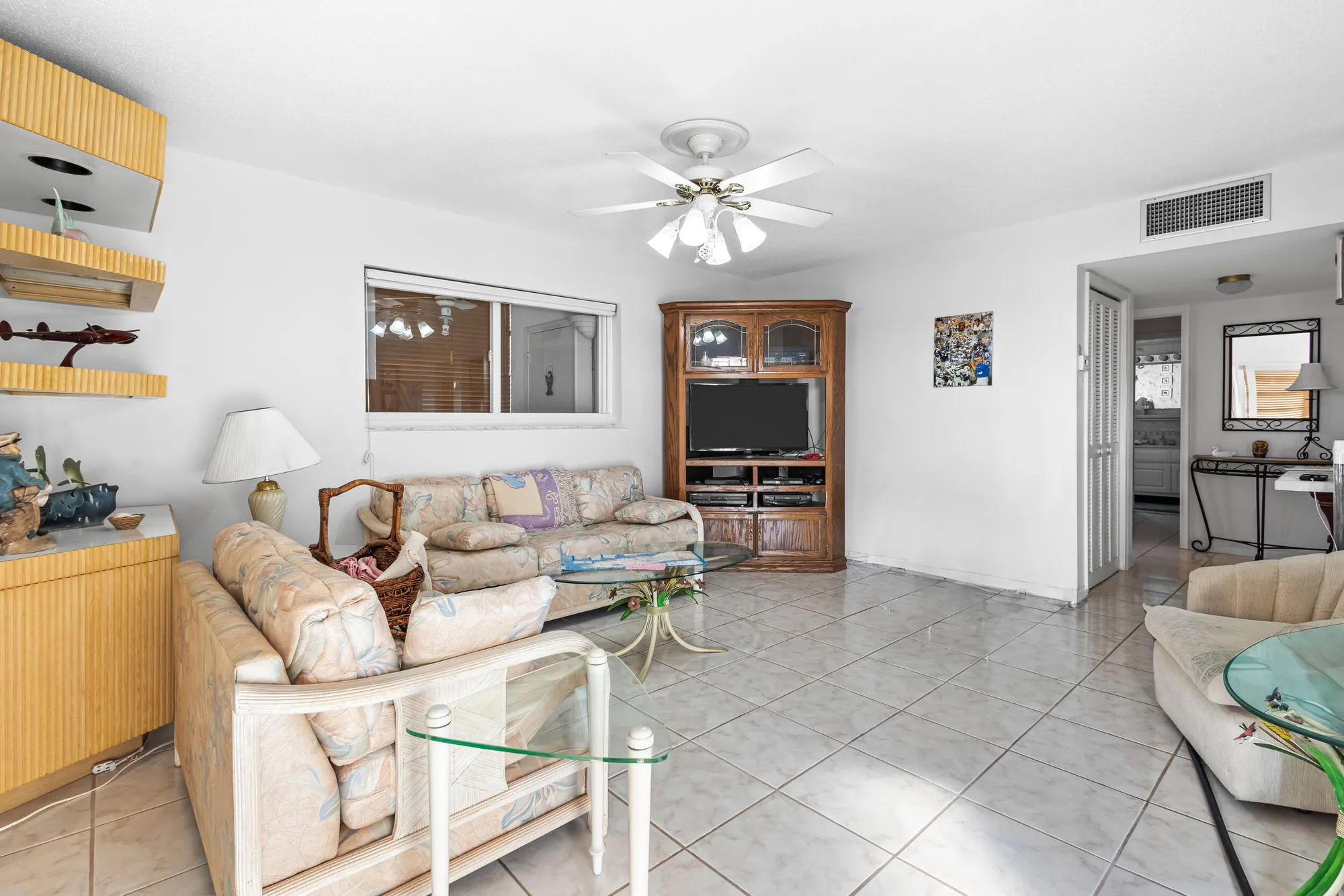 Property Slideshow image 5 of 32 | 95 plymouth l, West Palm Beach, FL, 33417