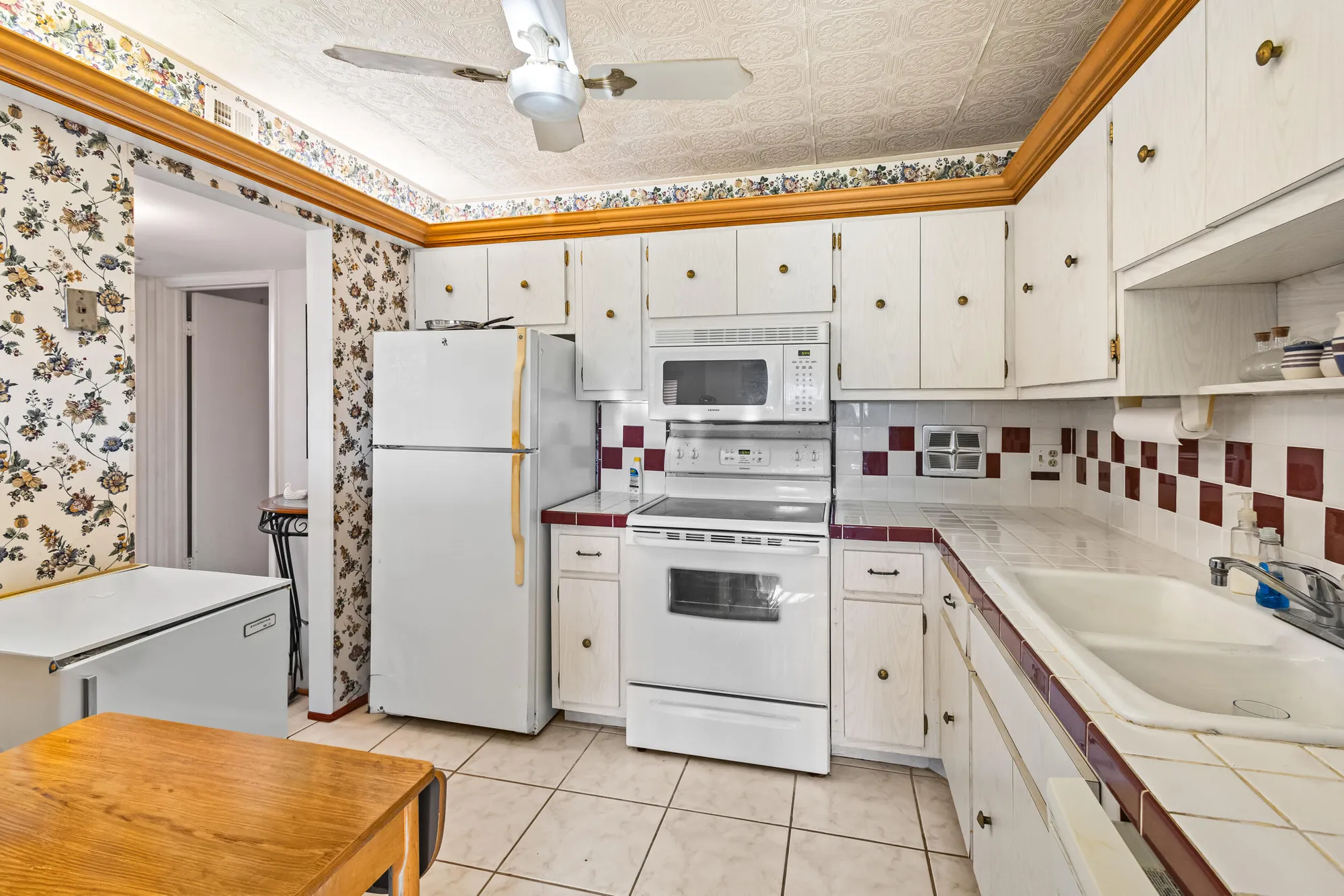 Property Slideshow image 8 of 32 | 95 plymouth l, West Palm Beach, FL, 33417