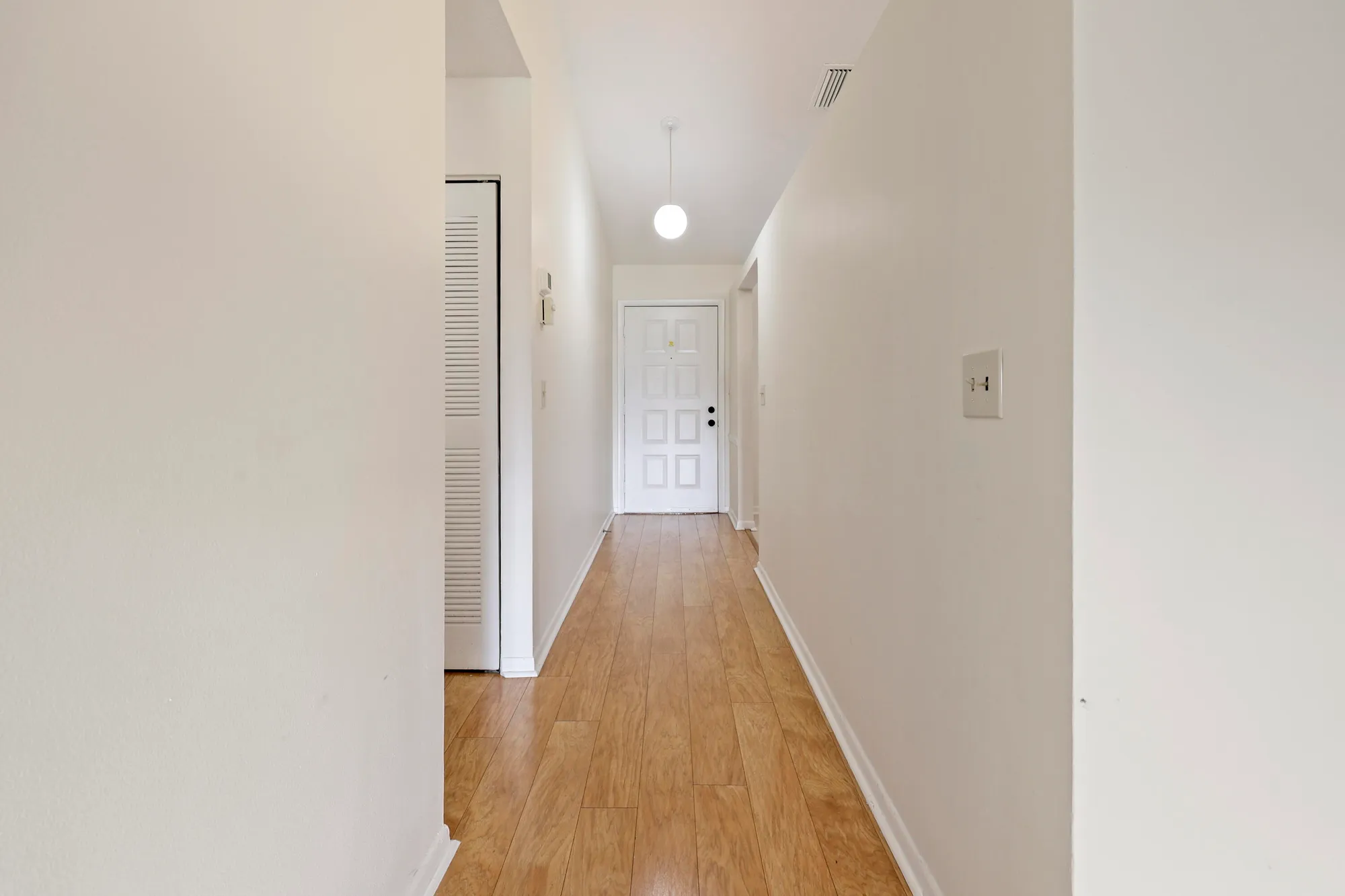 Property Slideshow image 5 of 24 | 4698 lucerne lakes blvd 202, Lake Worth, FL, 33467