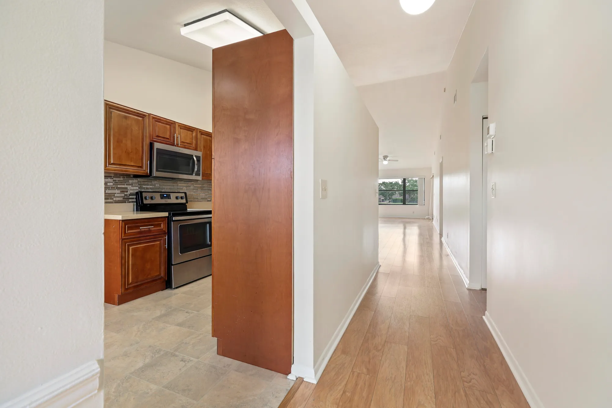 Property Slideshow image 6 of 24 | 4698 lucerne lakes blvd 202, Lake Worth, FL, 33467