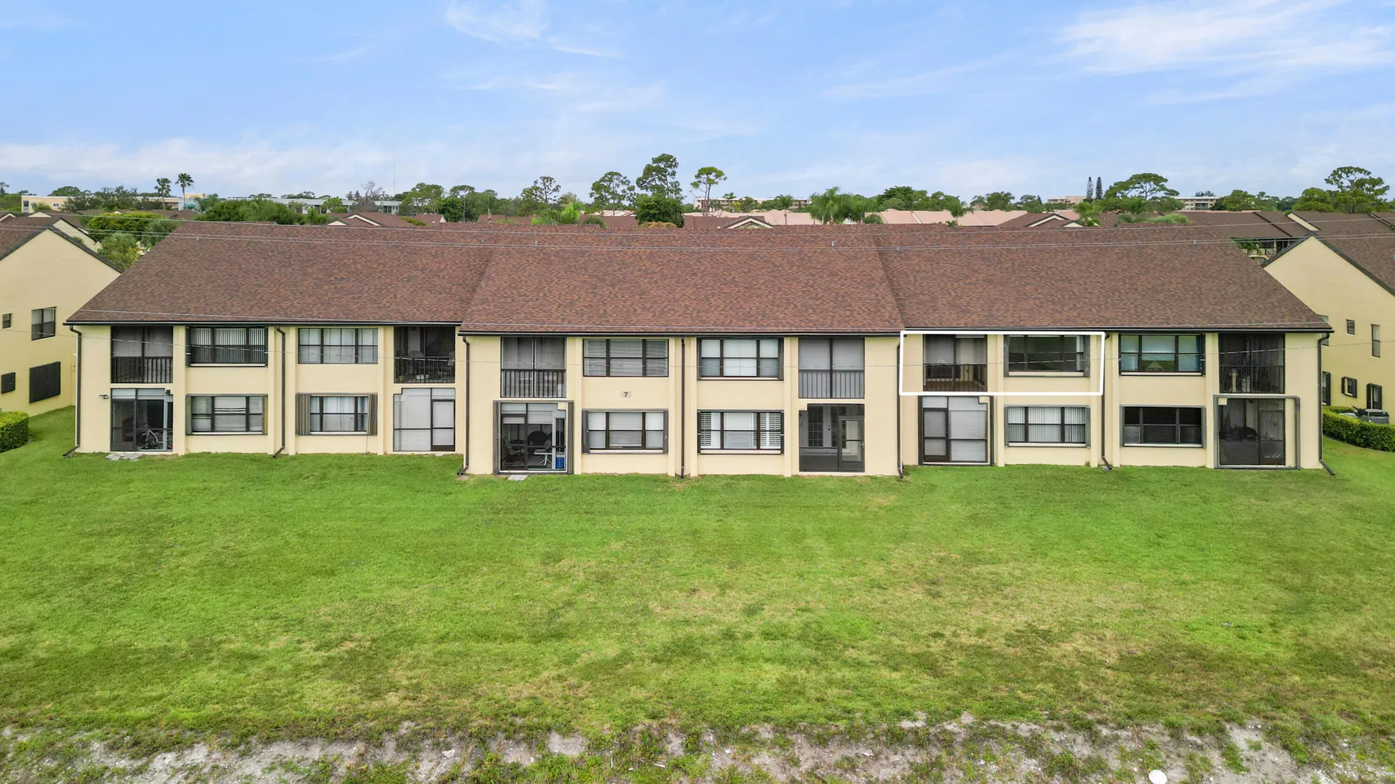 Property Slideshow image 22 of 24 | 4698 lucerne lakes blvd 202, Lake Worth, FL, 33467