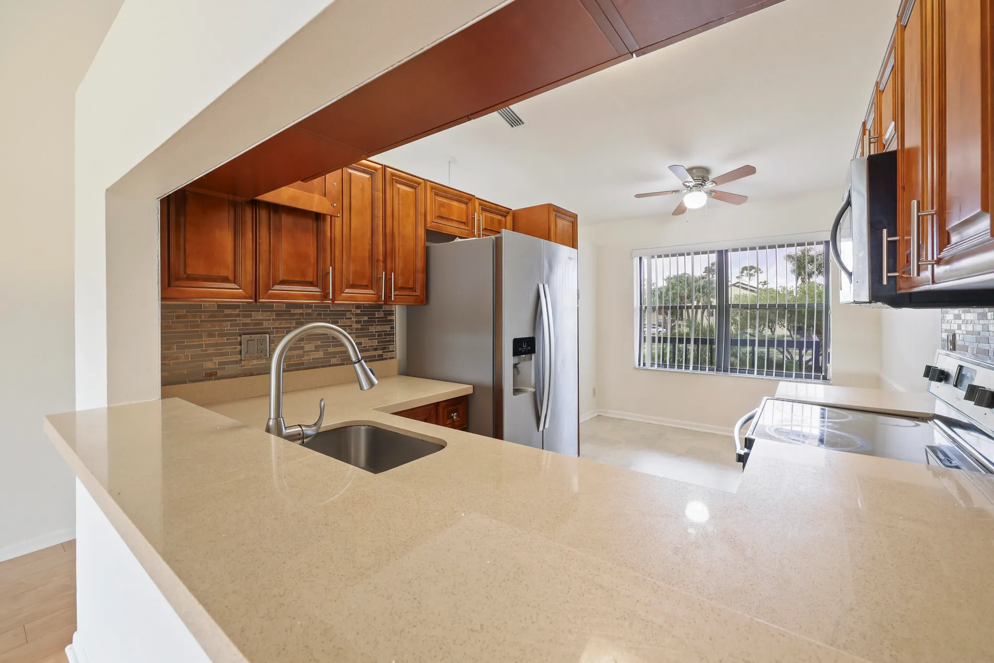 Property Slideshow image 23 of 24 | 4698 lucerne lakes blvd 202, Lake Worth, FL, 33467