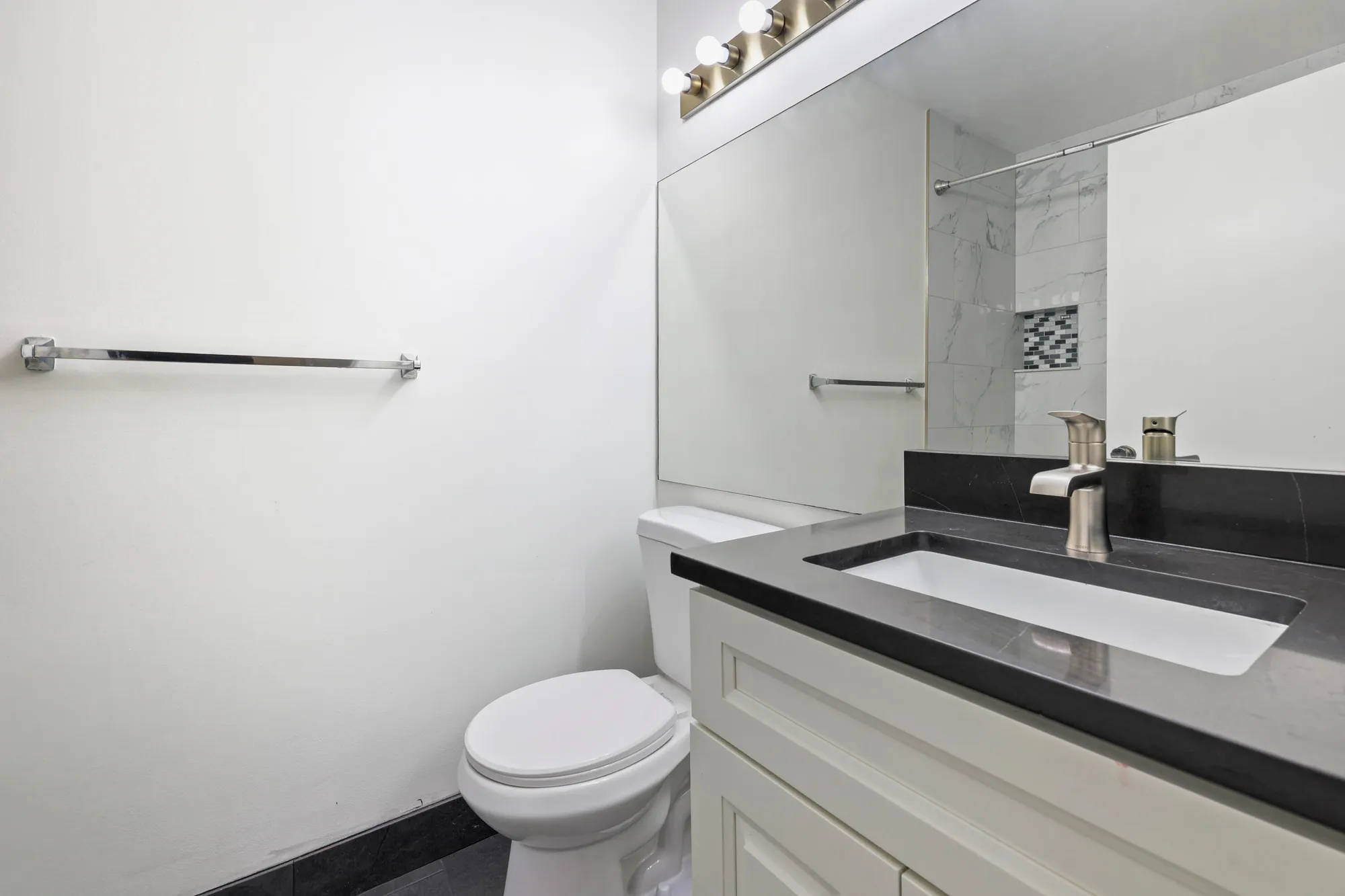 Property Slideshow image 19 of 24 | 4698 lucerne lakes blvd 202, Lake Worth, FL, 33467