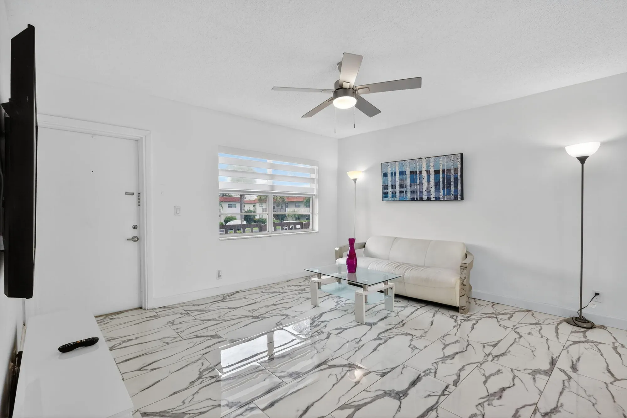 Property Slideshow image 2 of 15 | 5 abbey ln 204, Delray Beach, FL, 33446