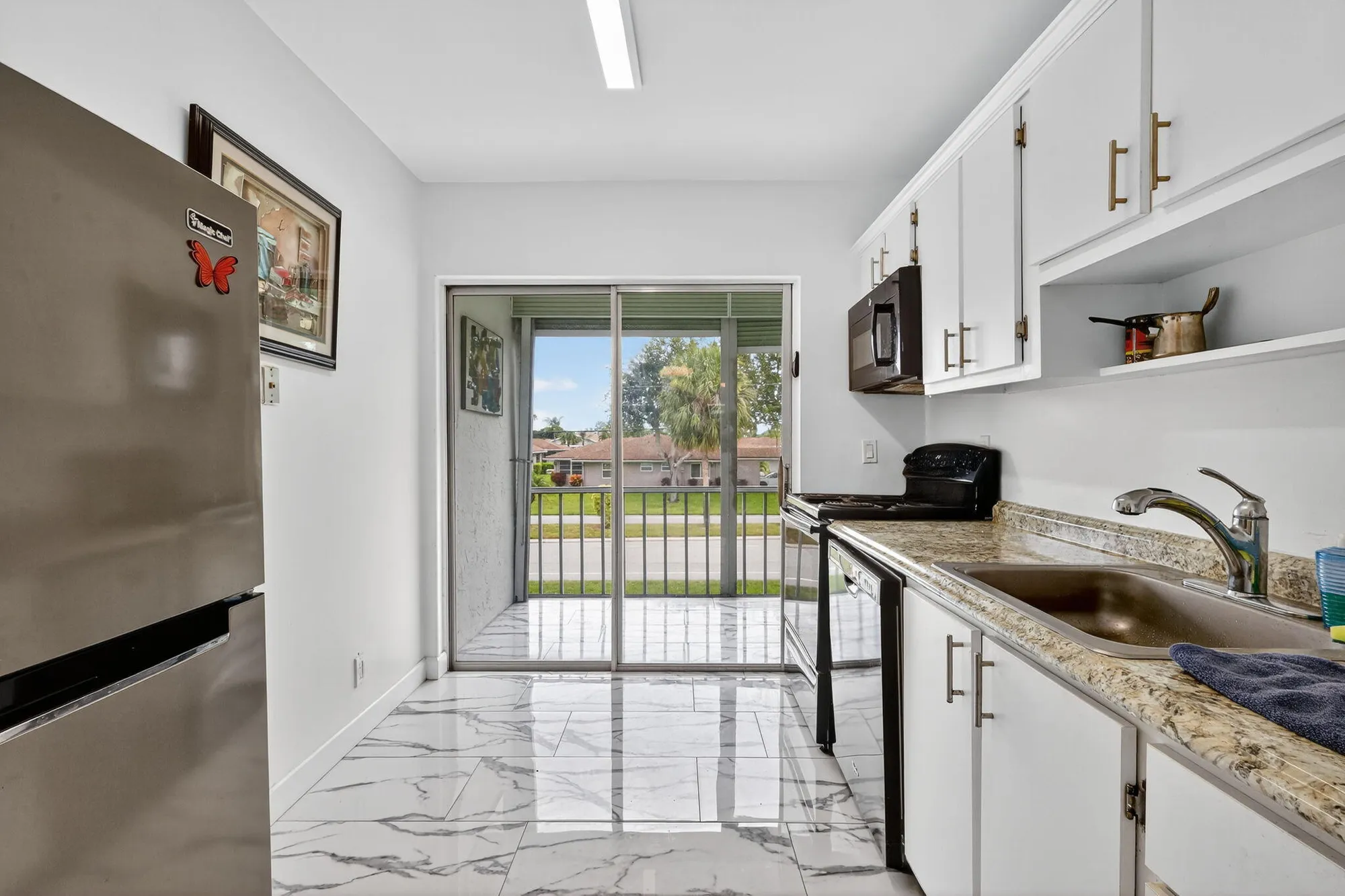 Property Slideshow image 6 of 15 | 5 abbey ln 204, Delray Beach, FL, 33446