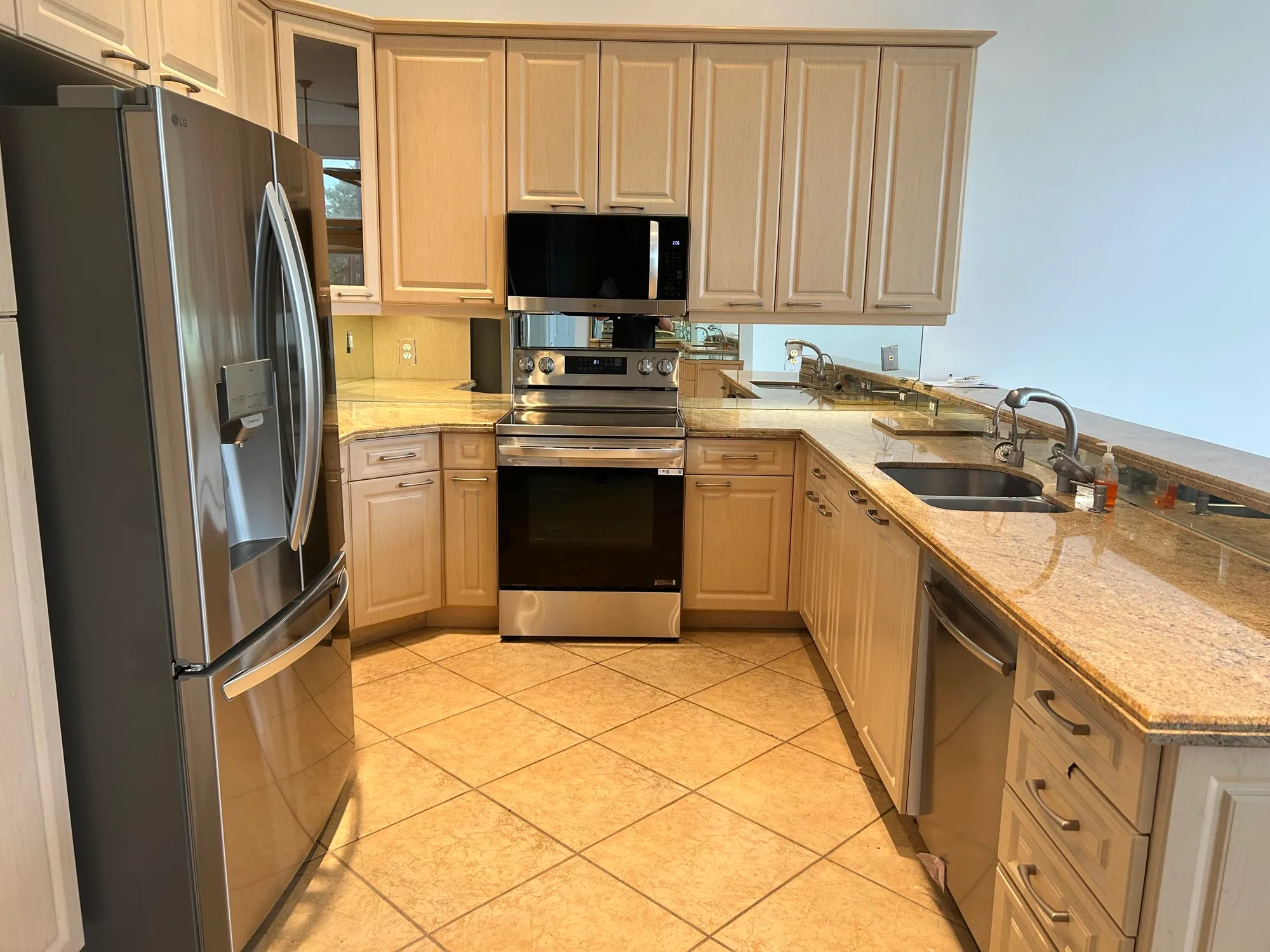 Property Slideshow image 6 of 30 | 7059 bent menorca dr, Delray Beach, FL, 33446