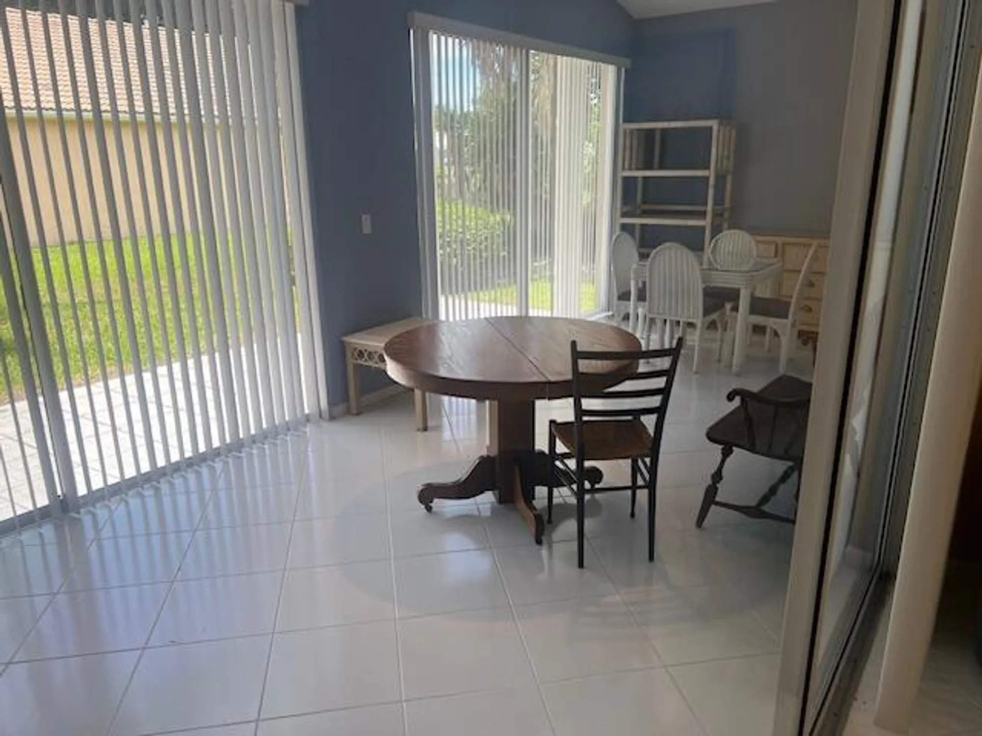 Property Slideshow image 18 of 20 | 10036 diamond lake rd, Boynton Beach, FL, 33437