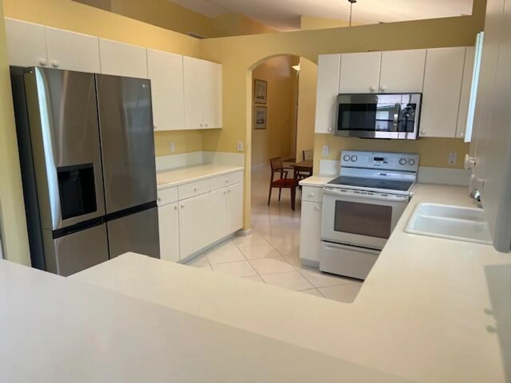 Property Slideshow image 9 of 20 | 10036 diamond lake rd, Boynton Beach, FL, 33437