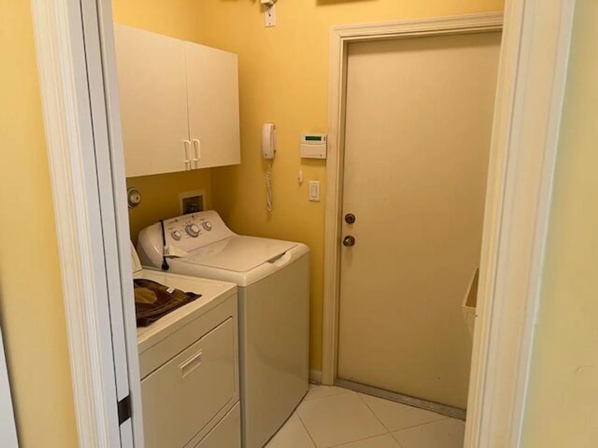 Property Slideshow image 19 of 20 | 10036 diamond lake rd, Boynton Beach, FL, 33437