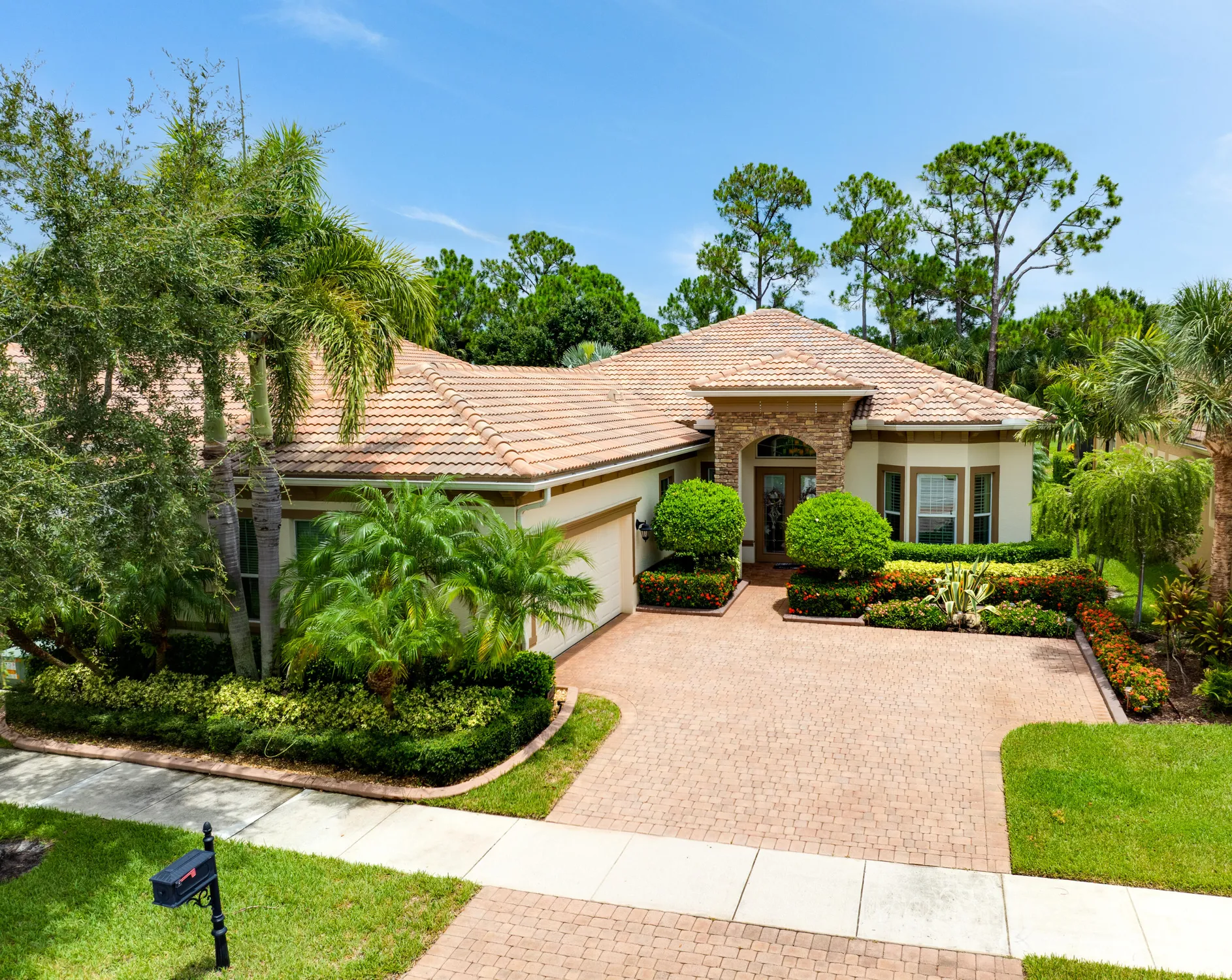 Property Slideshow image 41 of 76 | 10227 sw visconti way, Port Saint Lucie, FL, 34986