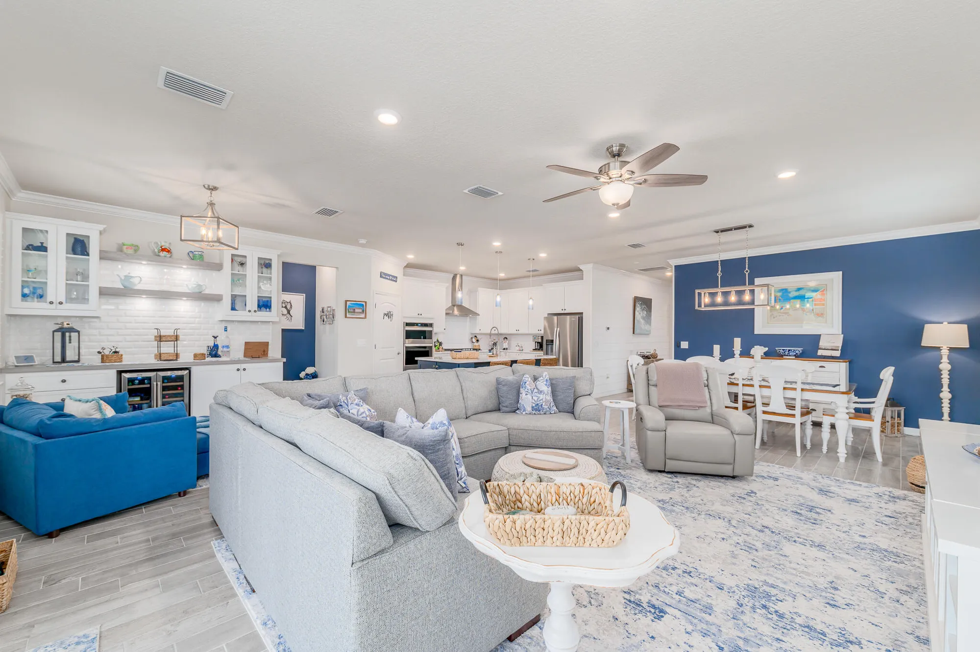 Property Slideshow image 6 of 39 | 13129 sw vermillion cir, Port Saint Lucie, FL, 34987