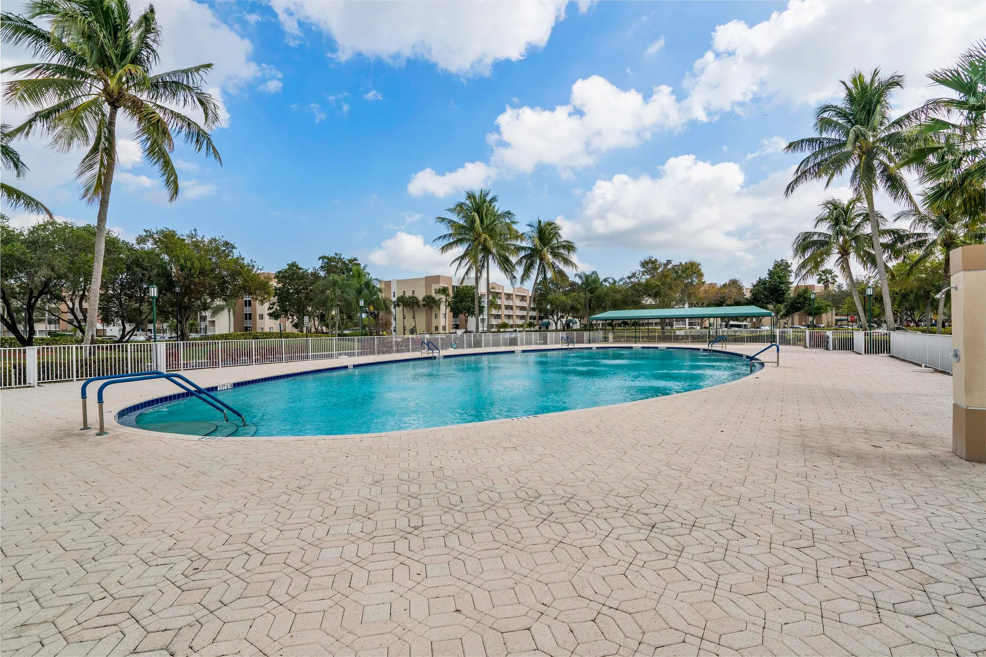 Property Slideshow image 23 of 24 | 9575 weldon cir c313, Tamarac, FL, 33321