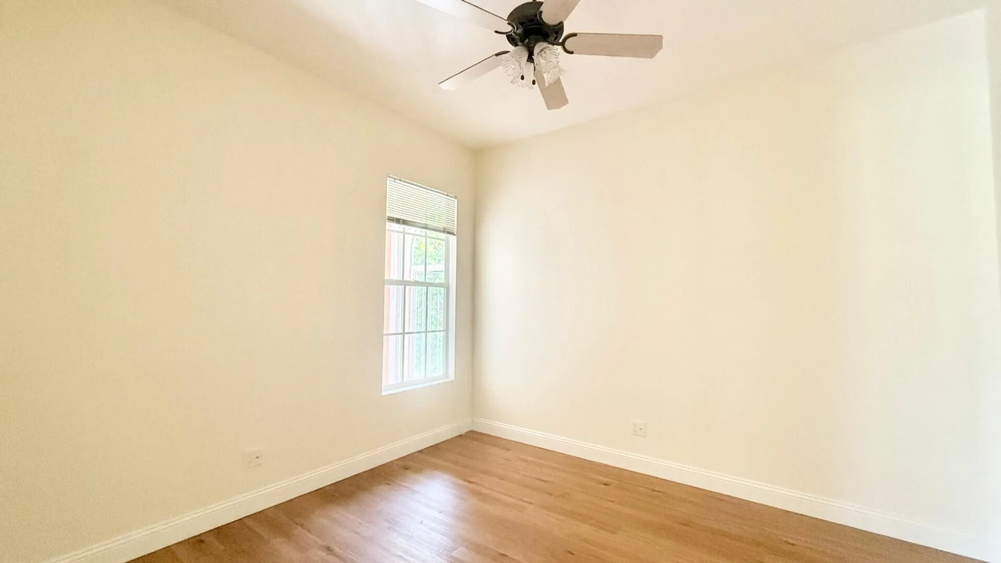 Property Slideshow image 15 of 60 | 2541 kittbuck way, West Palm Beach, FL, 33411