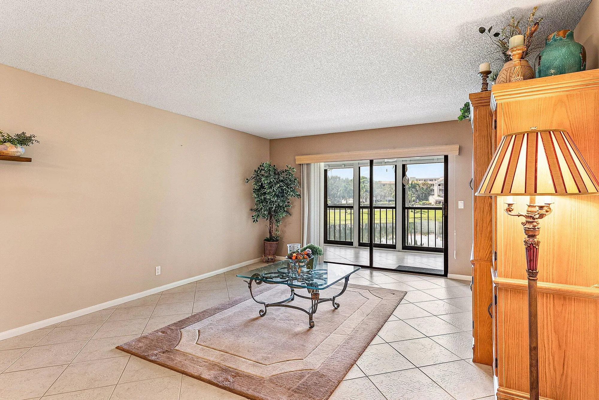 Property Slideshow image 12 of 58 | 7280 amberly ln apt 208, Delray Beach, FL, 33446