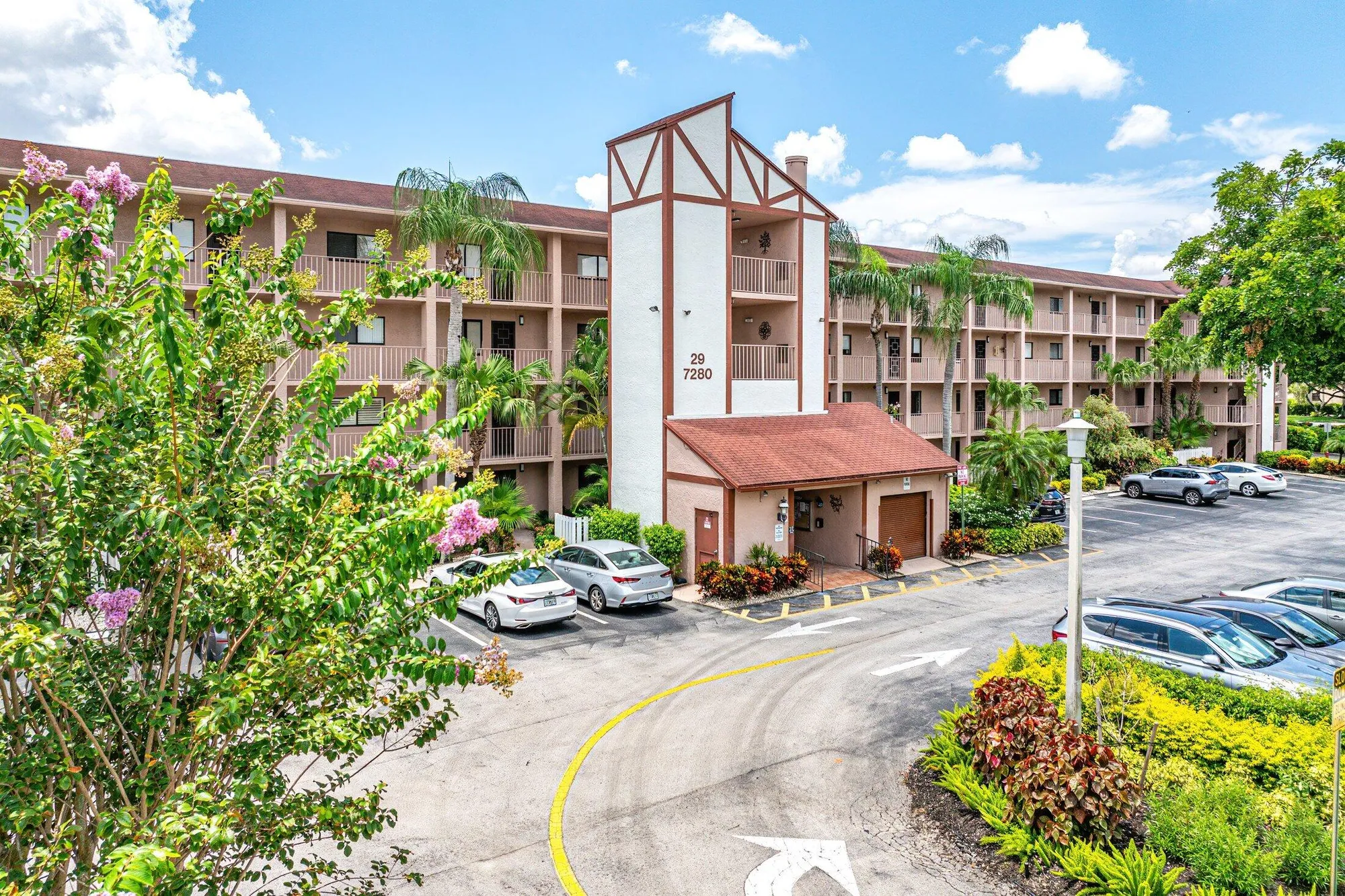 Property Slideshow image 29 of 58 | 7280 amberly ln apt 208, Delray Beach, FL, 33446