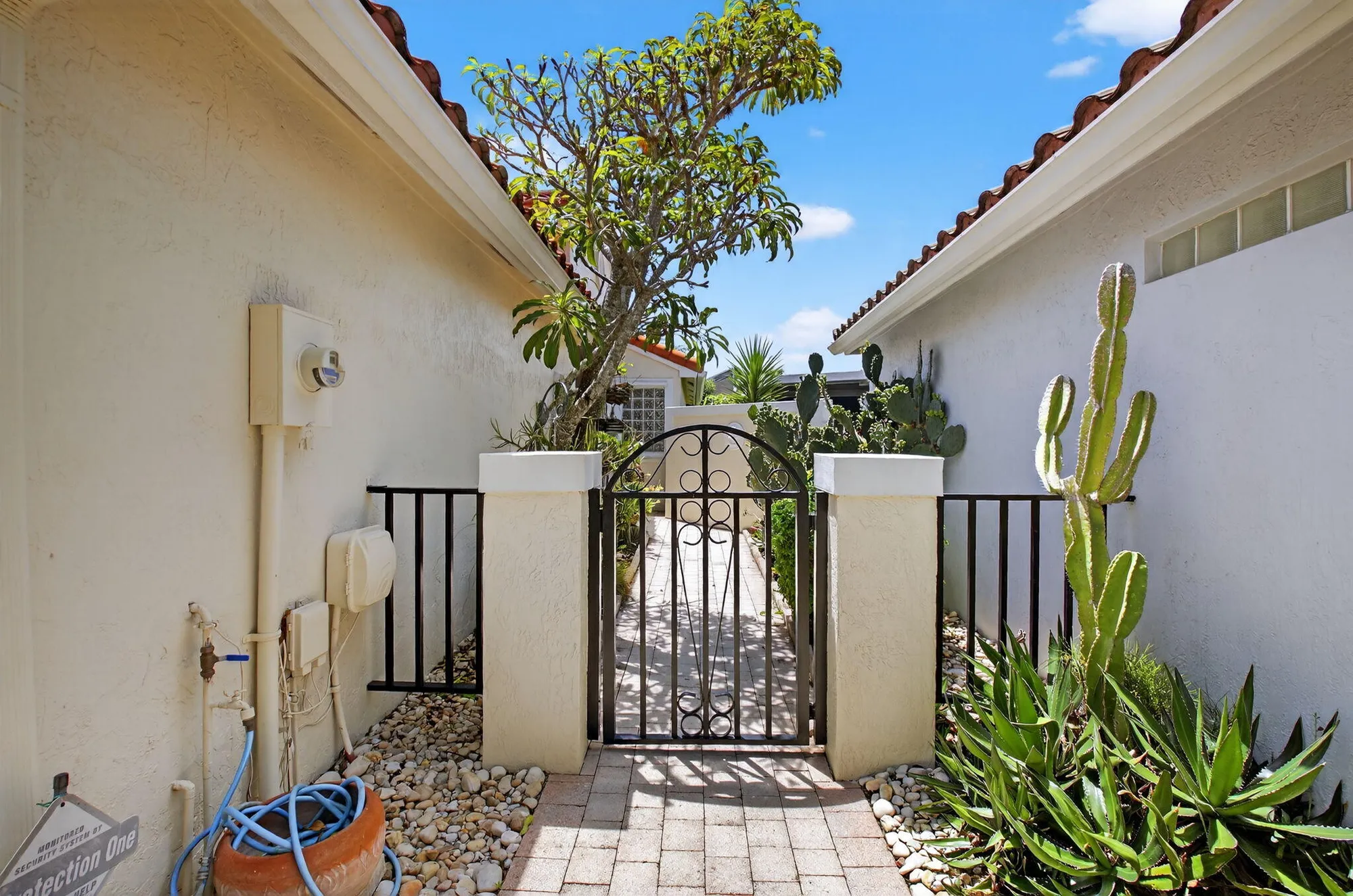 Property Slideshow image 47 of 90 | 11563 colonnade dr, Boynton Beach, FL, 33437