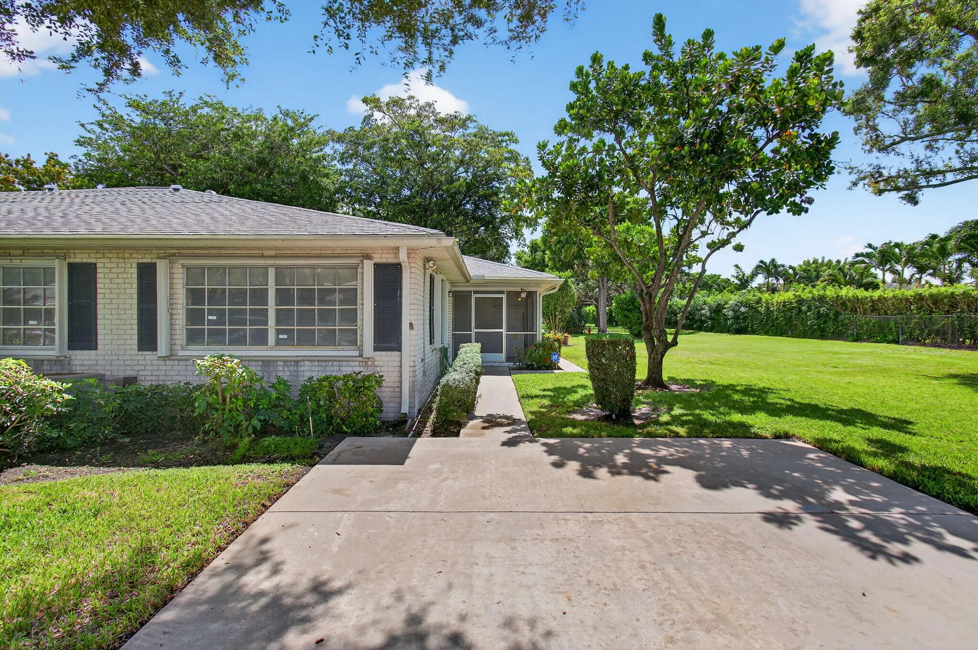 Property Slideshow image 5 of 64 | 10170 40th way s # 258, Boynton Beach, FL, 33436