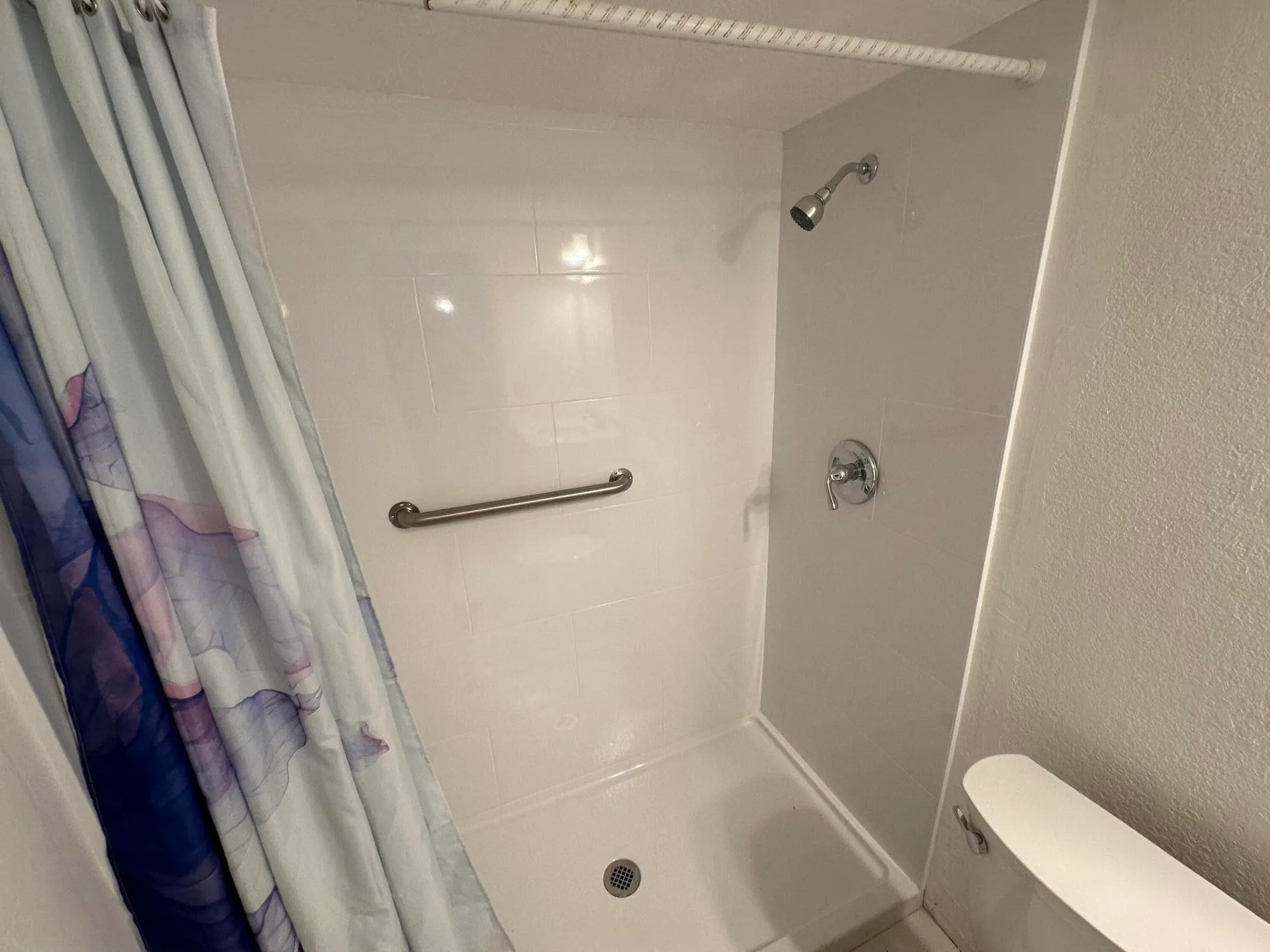 Property Slideshow image 16 of 31 | 404 bennington ln, Lake Worth, FL, 33467