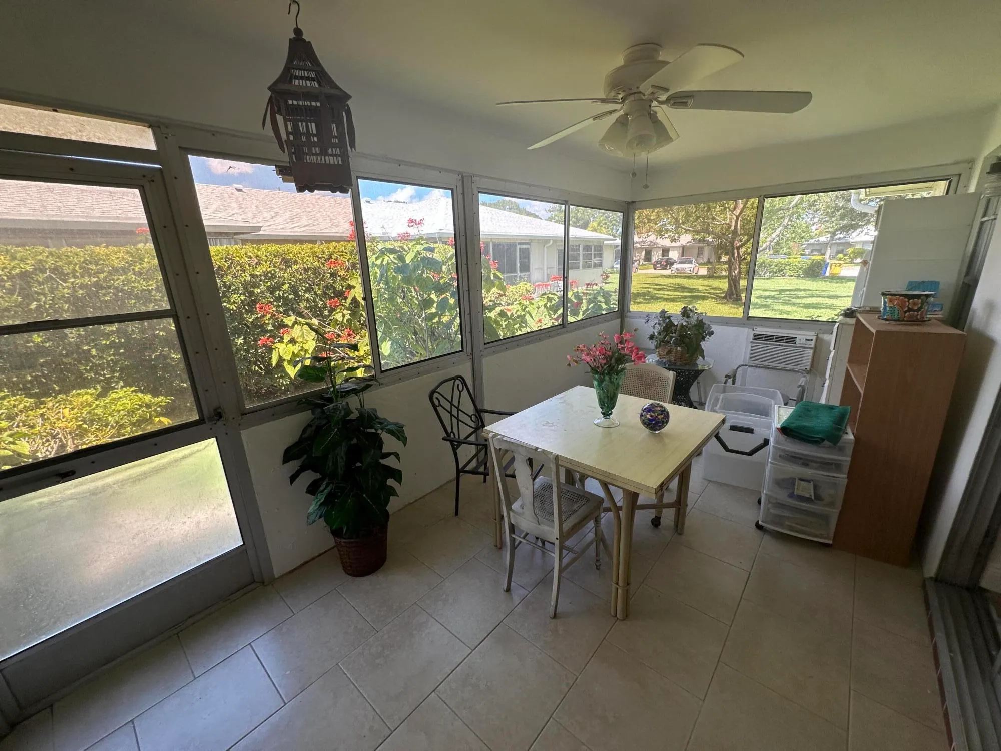 Property Slideshow image 17 of 31 | 404 bennington ln, Lake Worth, FL, 33467