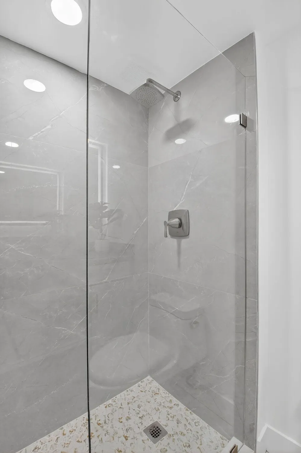 Property Slideshow image 15 of 31 | 9886 marina blvd apt 622, Boca Raton, FL, 33428