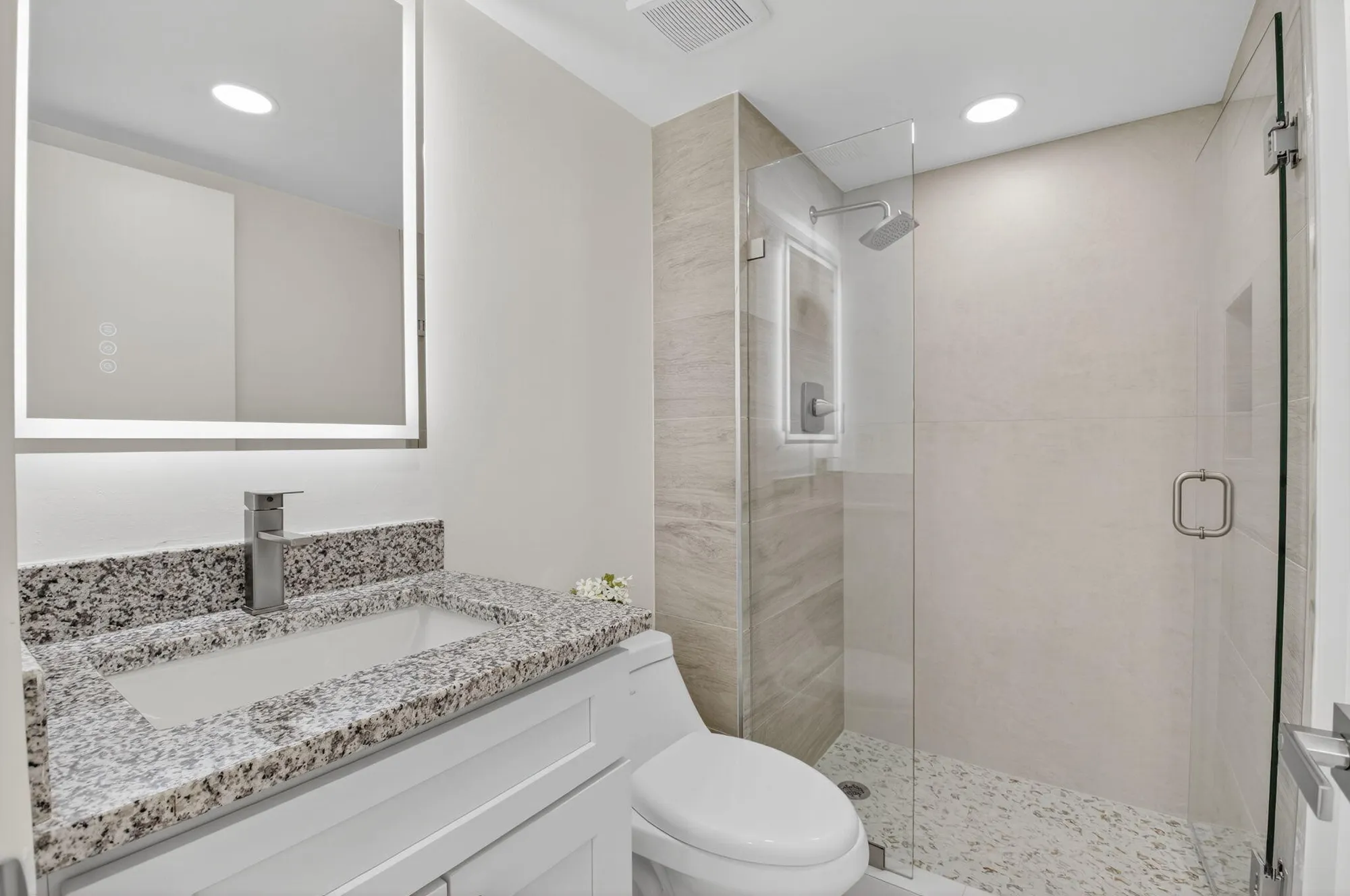 Property Slideshow image 17 of 31 | 9886 marina blvd apt 622, Boca Raton, FL, 33428