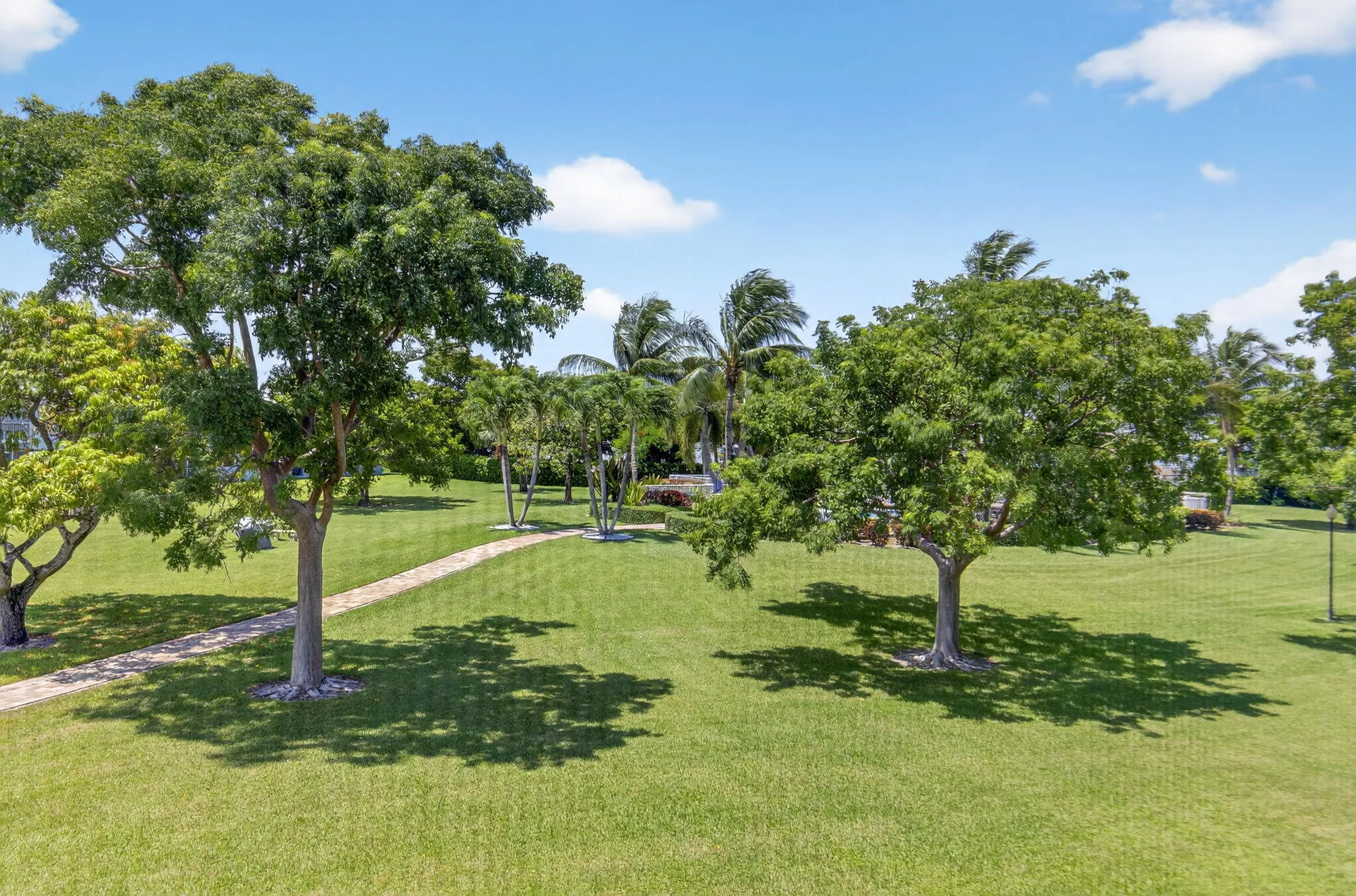 Property Slideshow image 19 of 31 | 9886 marina blvd apt 622, Boca Raton, FL, 33428