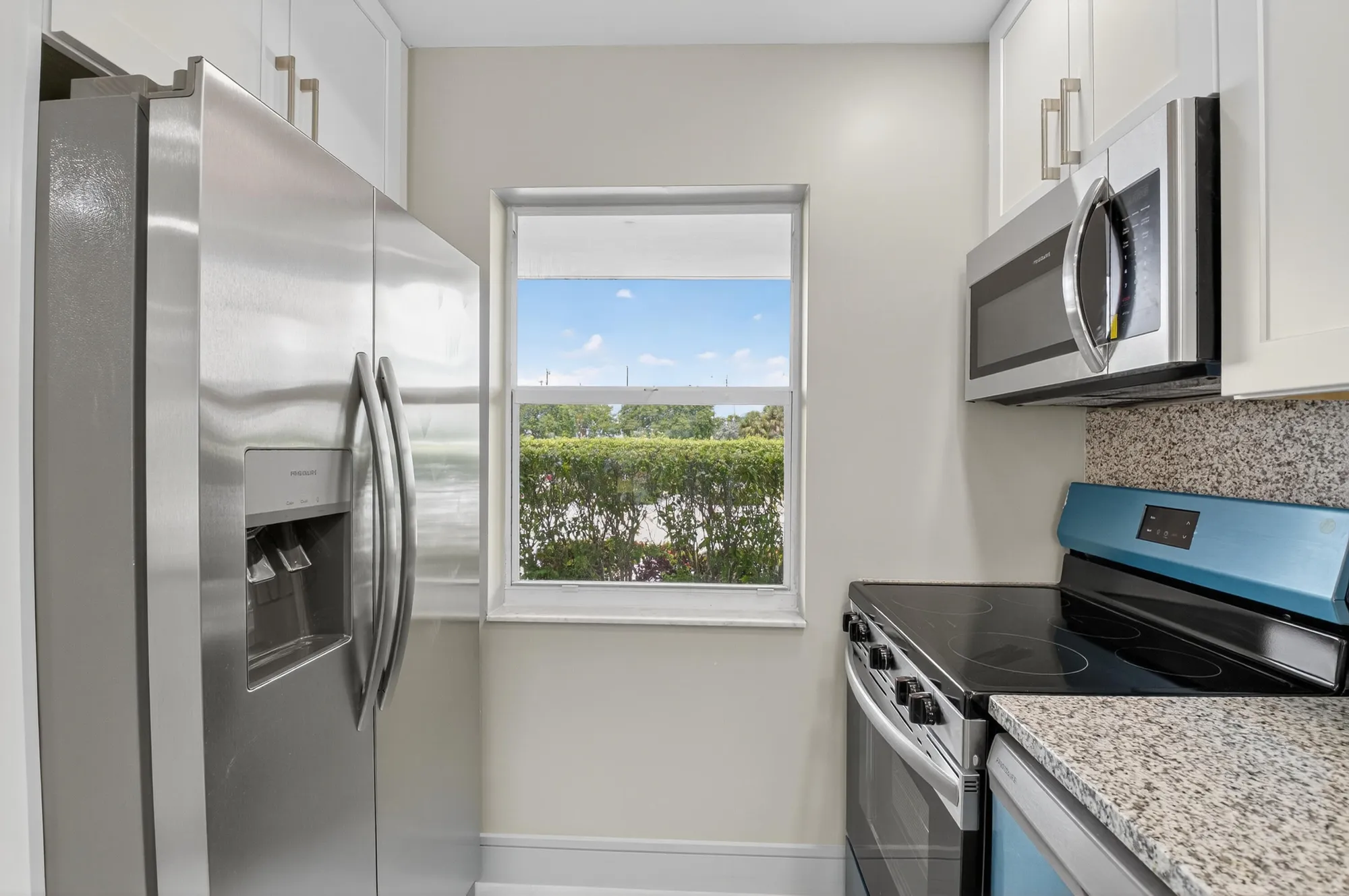 Property Slideshow image 8 of 43 | 9880 marina blvd apt 1509, Boca Raton, FL, 33428