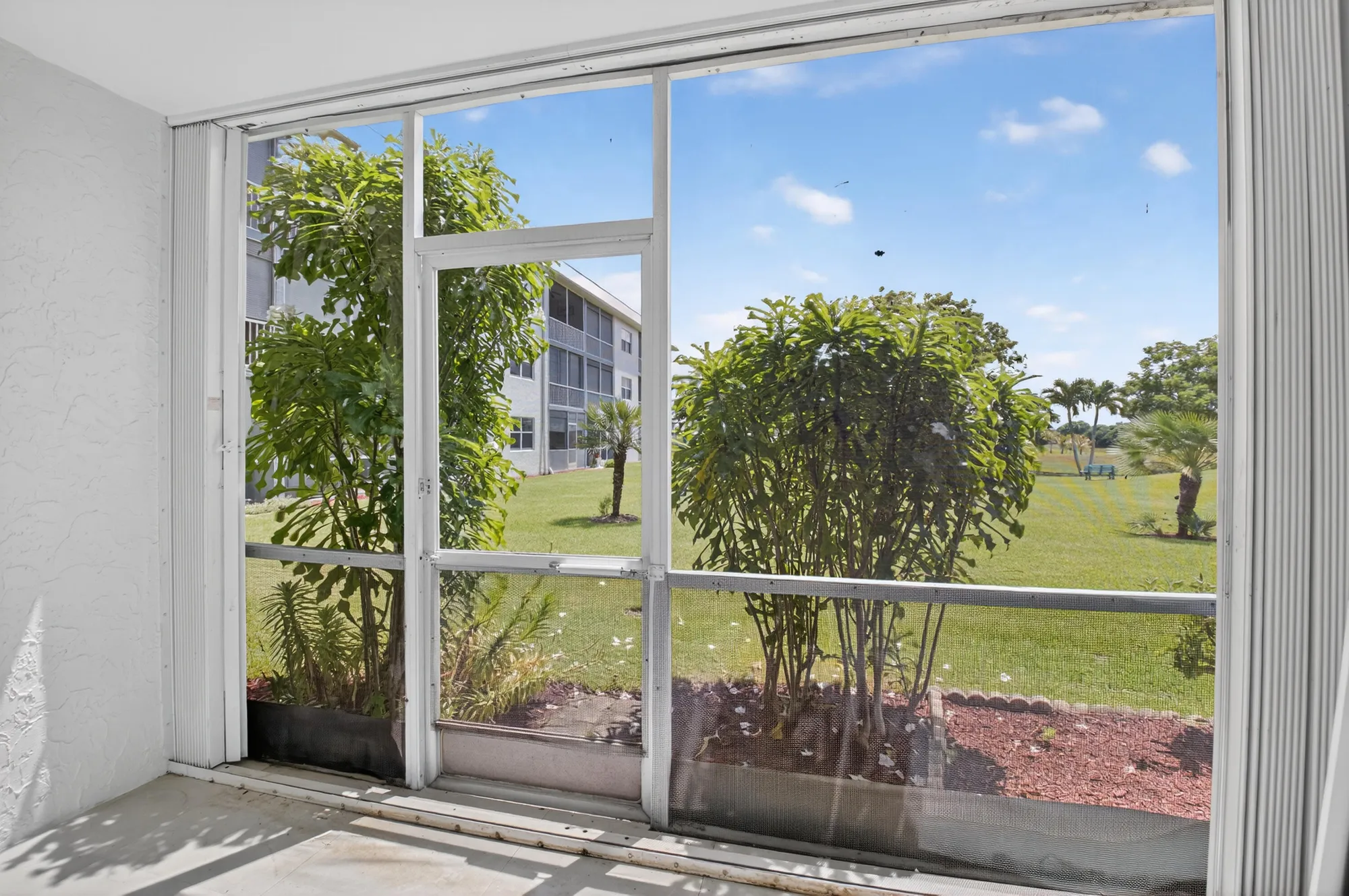 Property Slideshow image 22 of 43 | 9880 marina blvd apt 1509, Boca Raton, FL, 33428