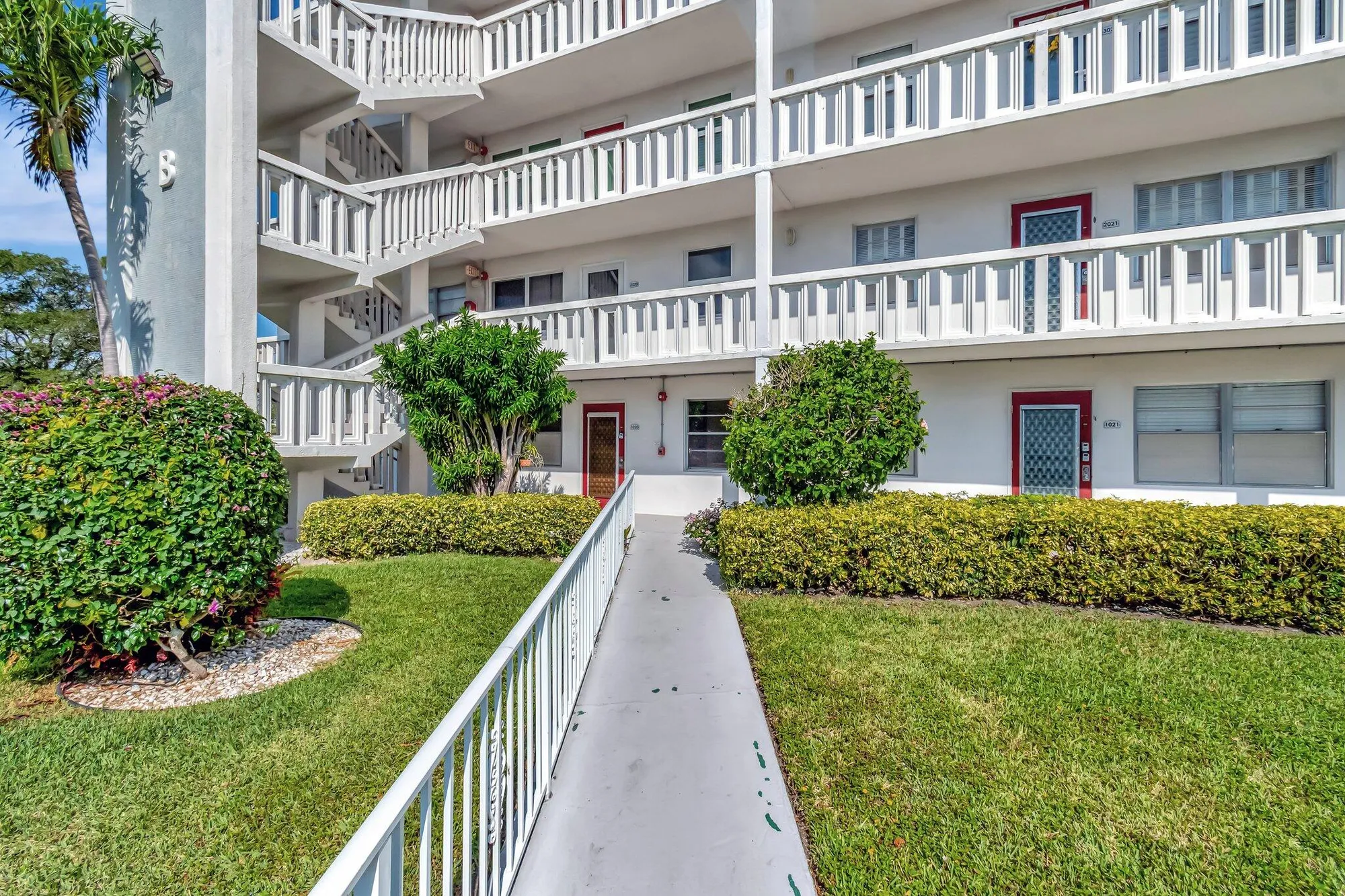 Property Slideshow image 2 of 30 | 1020 ellesmere b # 1020, Deerfield Beach, FL, 33442