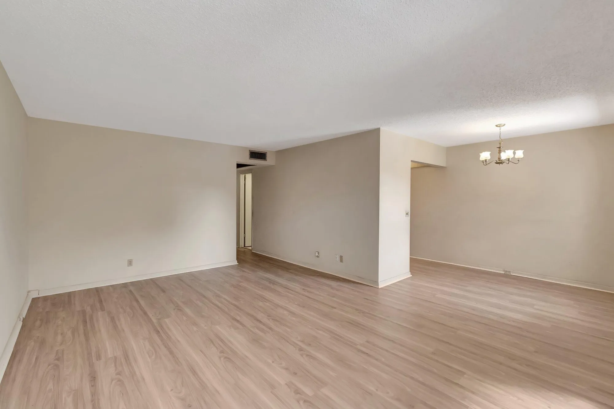 Property Slideshow image 9 of 30 | 1020 ellesmere b # 1020, Deerfield Beach, FL, 33442