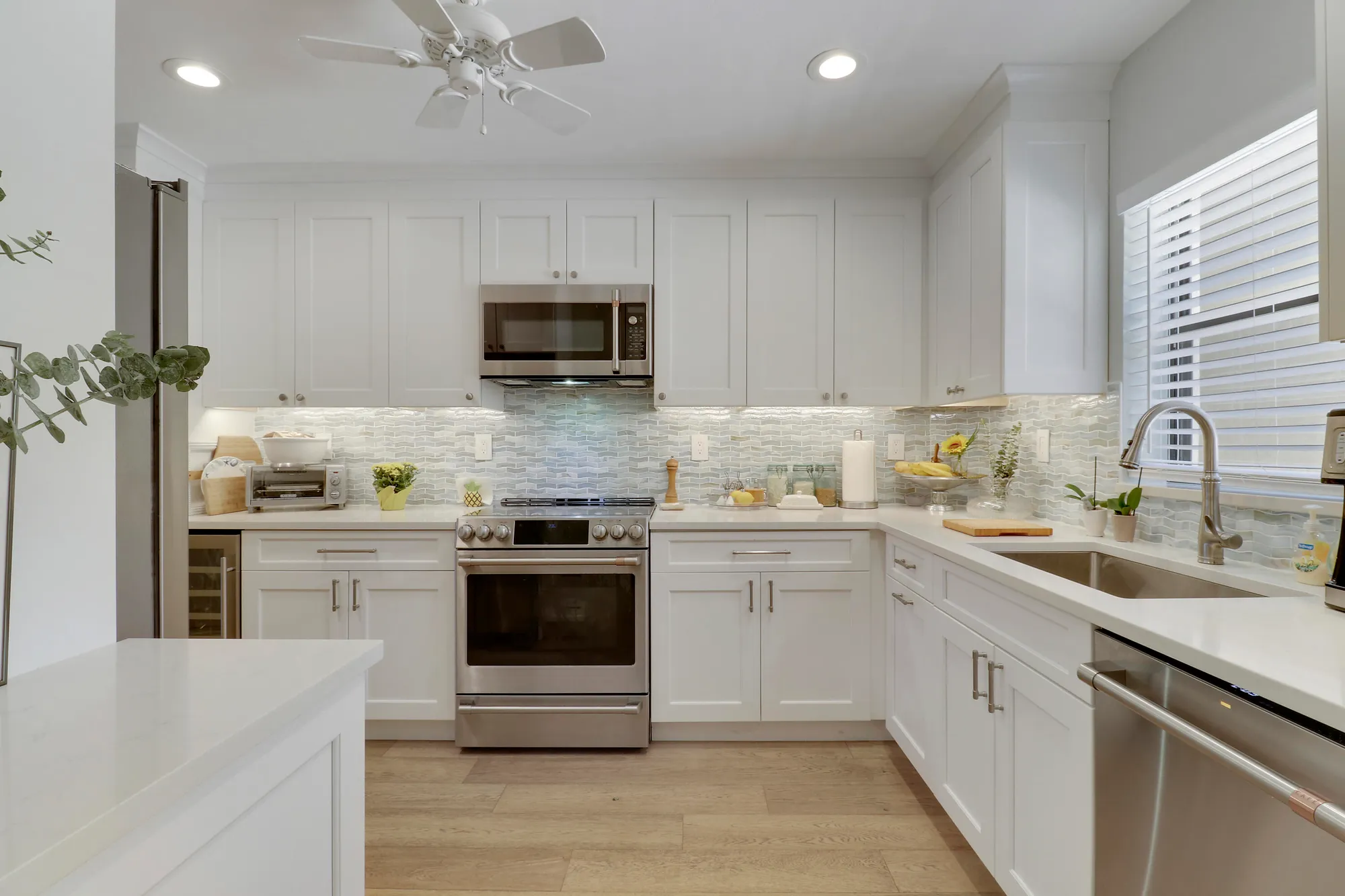 Property Slideshow image 3 of 28 | 300 intracoastal pl 204, Jupiter, FL, 33469