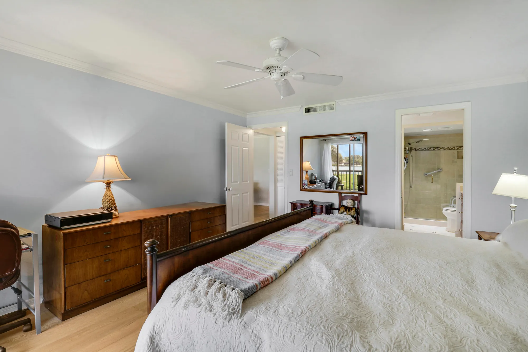 Property Slideshow image 16 of 28 | 300 intracoastal pl 204, Jupiter, FL, 33469