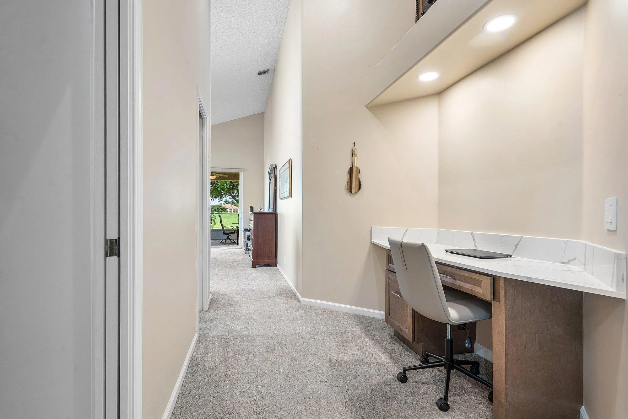 Property Slideshow image 19 of 58 | 6141 evian pl, Boynton Beach, FL, 33437