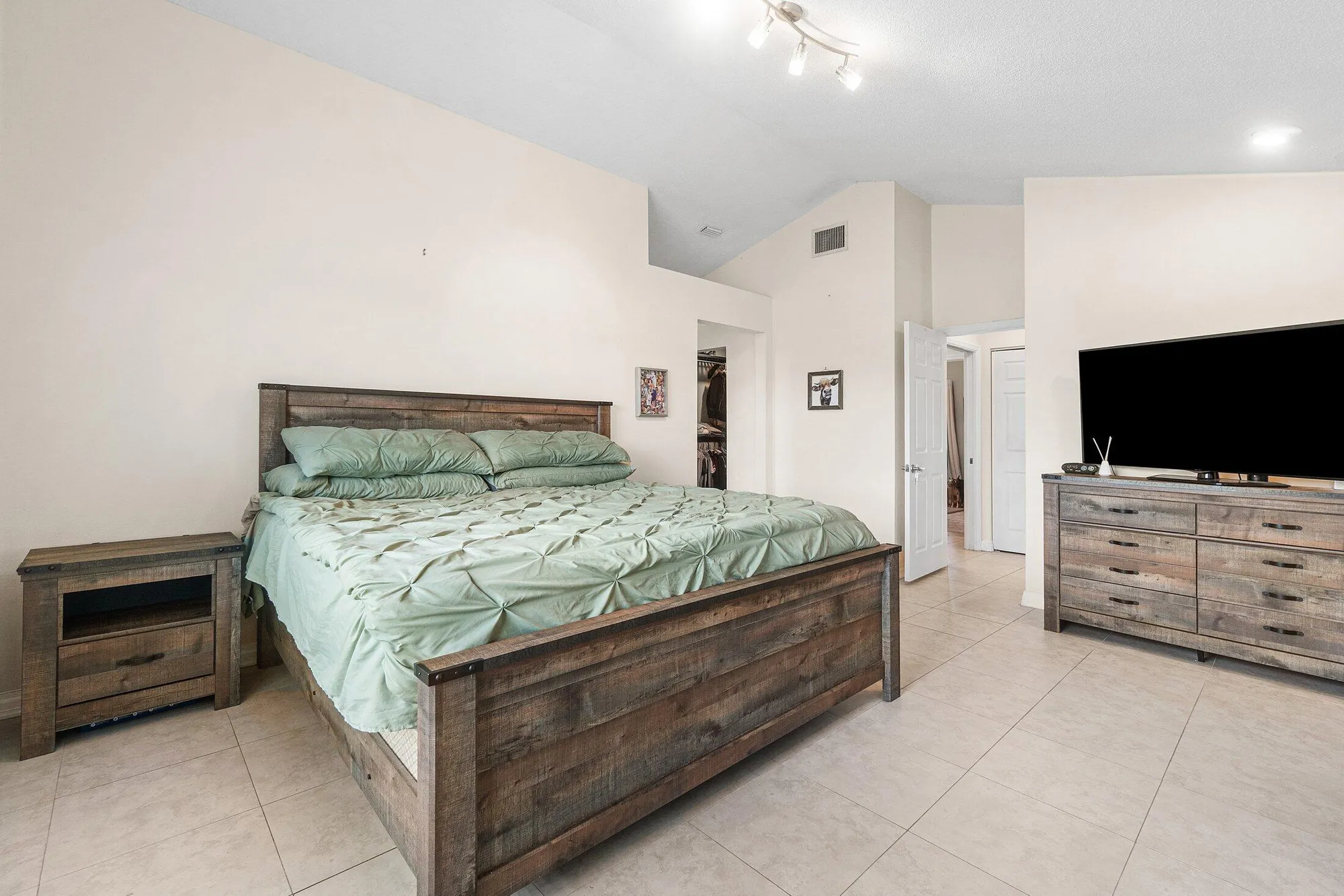 Property Slideshow image 25 of 74 | 6932 bitterbush pl, Boynton Beach, FL, 33472